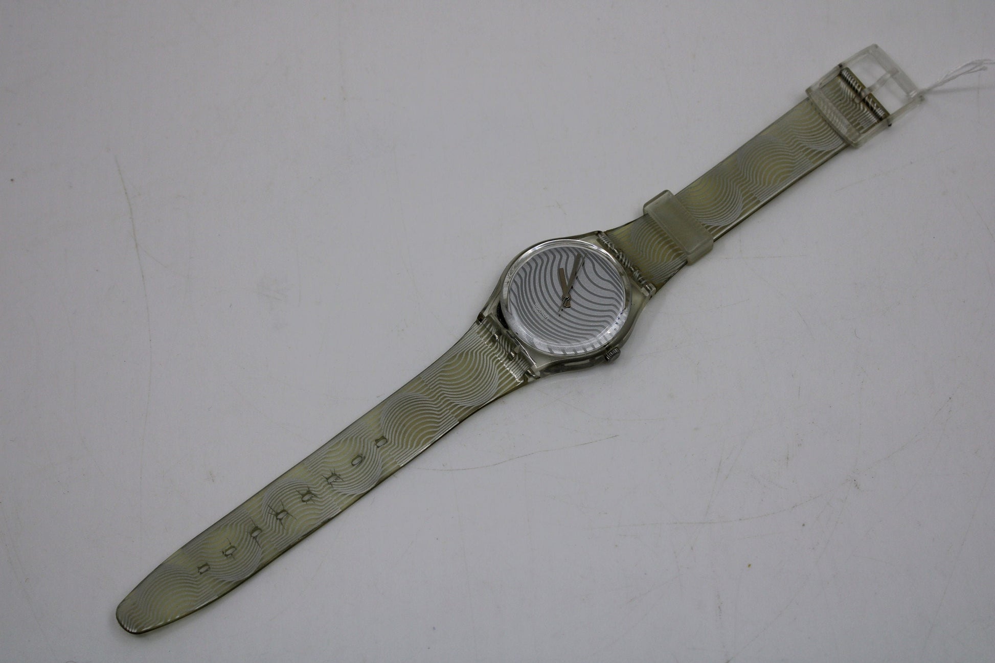 1996 Swatch Gents 'Keret' by Victor Vasarely, GK231, 100% working, NICE, used condition with the original strap
