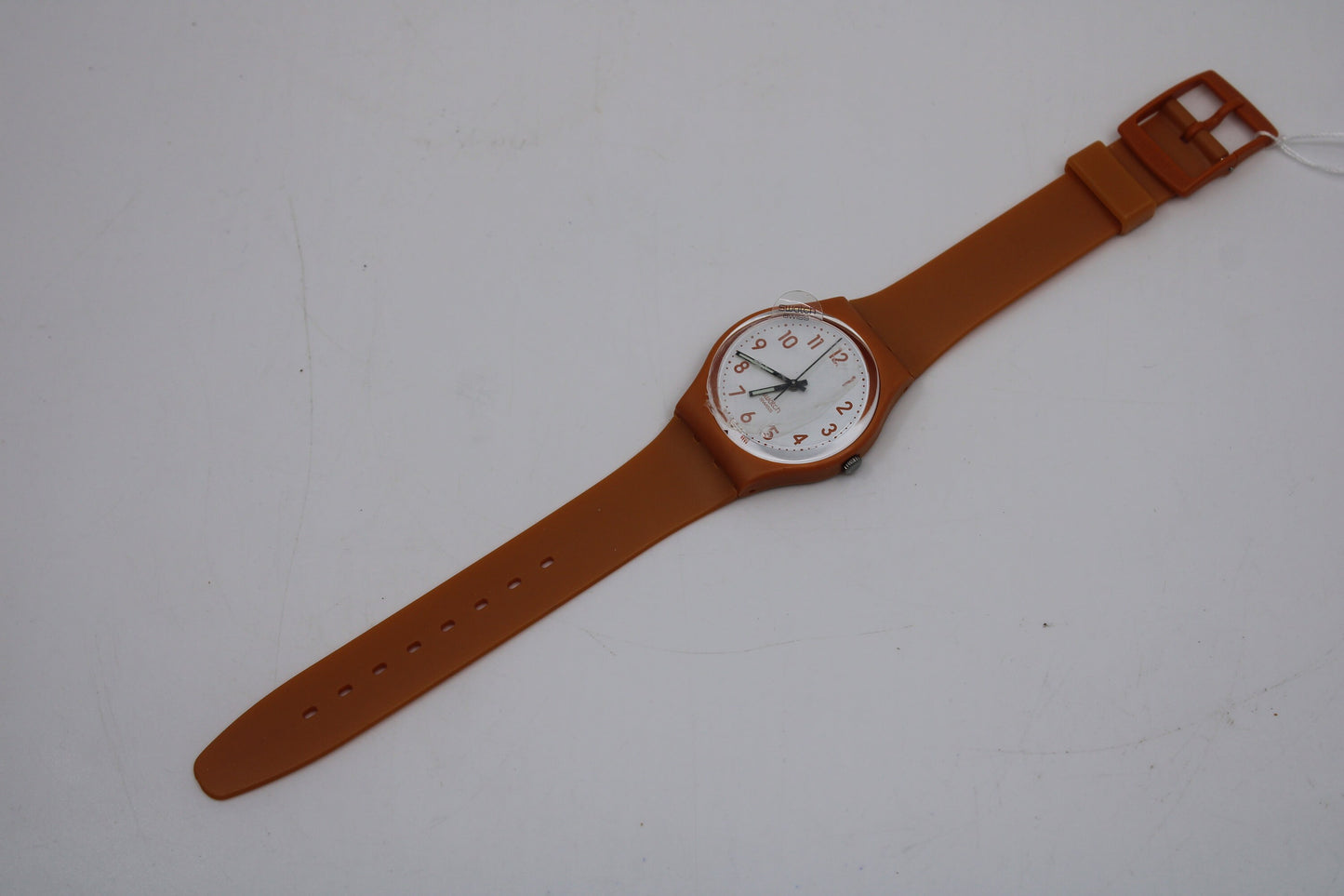 New Old Stock 17mm Gents Swatch, 'Desert Day', GO106, in perfect working order, Never Worn