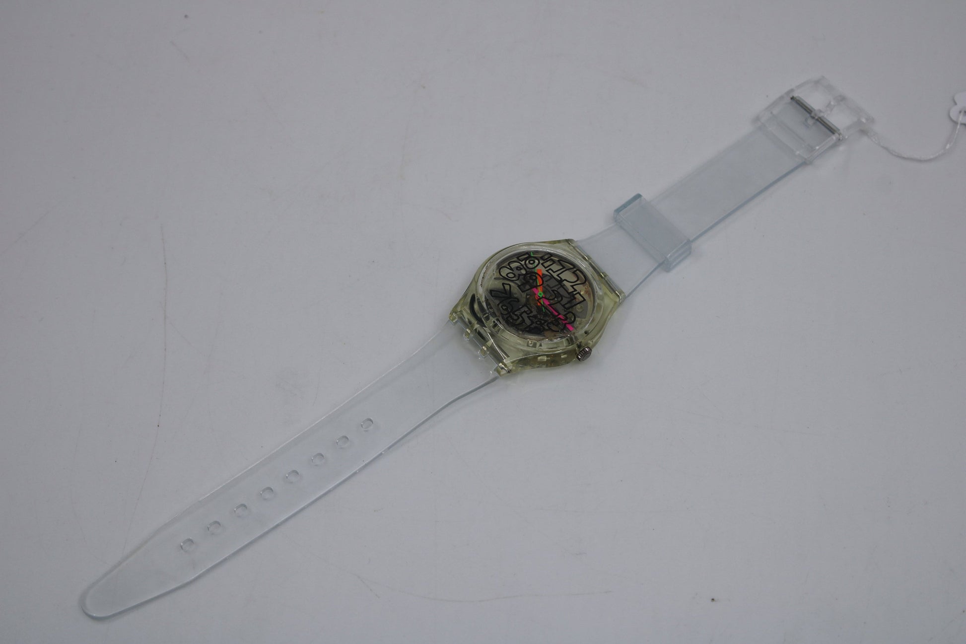 NEW OLD STOCK 1992 Vintage Gents Swatch 'Scribble' GZ124, working 100% with a new, unused strap