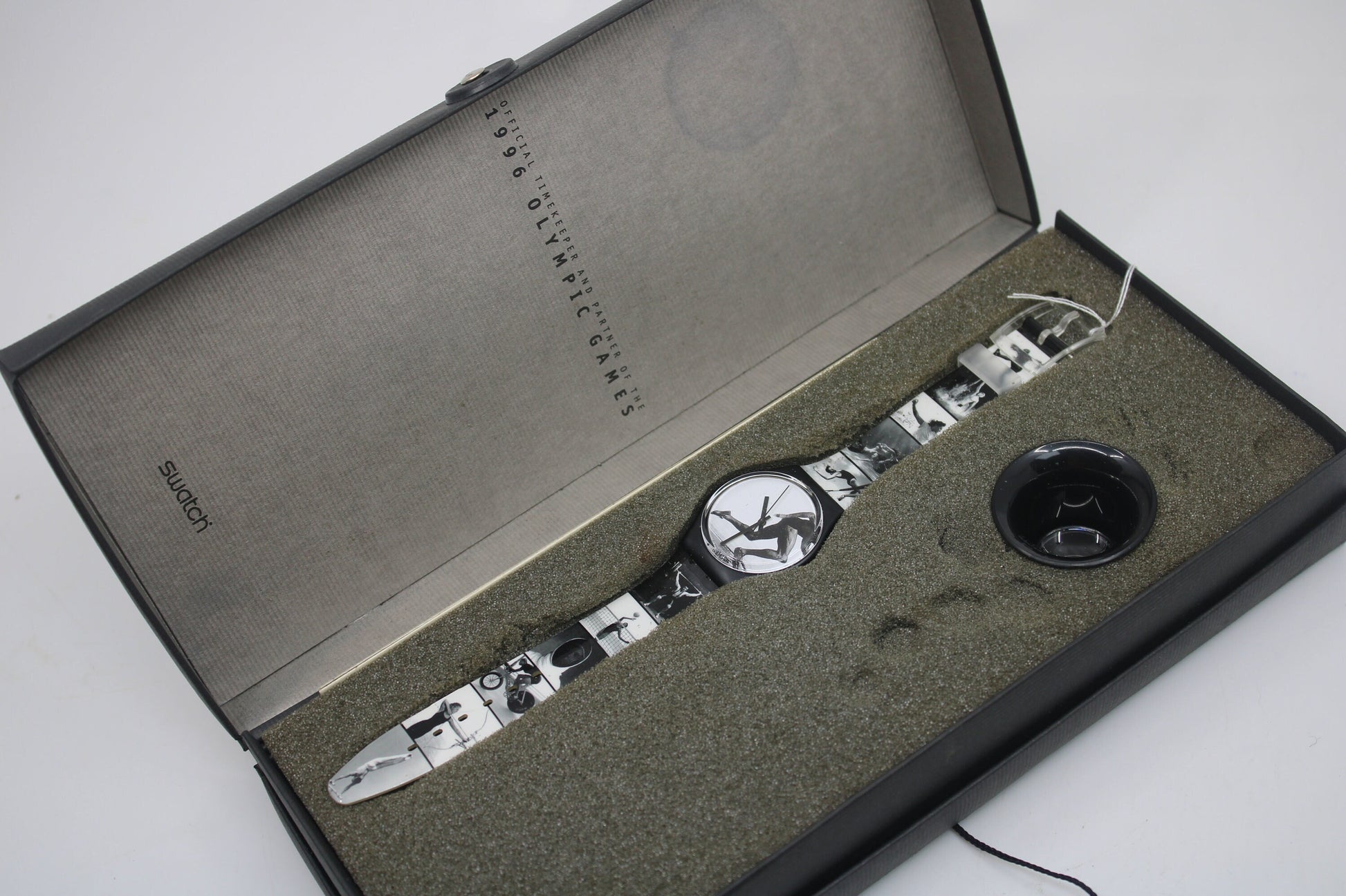 1996 Vintage Gents Olympic Swatch 'Olympic Portraits' GB178, NEW OLD STOCK, Never Worn, working 100% with original strap