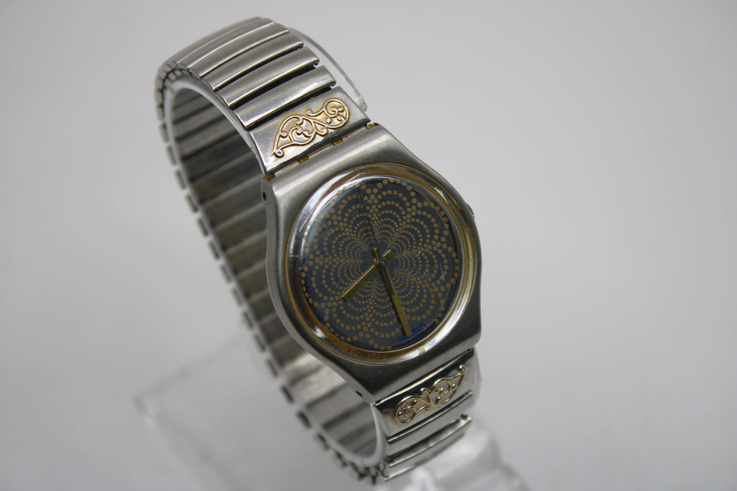 1992 Vintage Gents Swatch 'Daiquiri' GK144, in a good, used condition, working 100% with NON-original strap