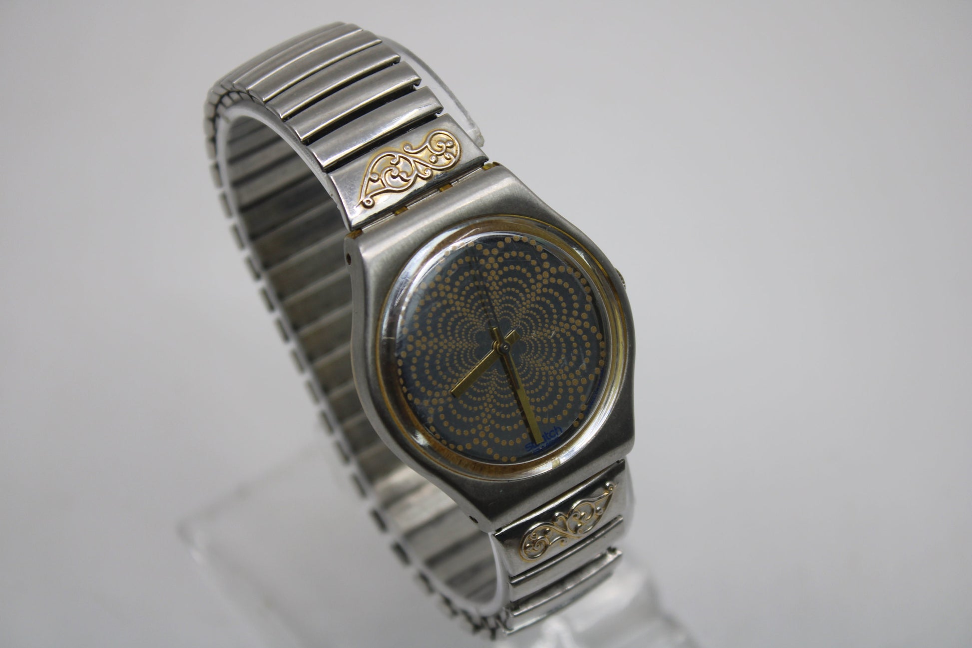 1992 Vintage Gents Swatch 'Daiquiri' GK144, in a good, used condition, working 100% with NON-original strap