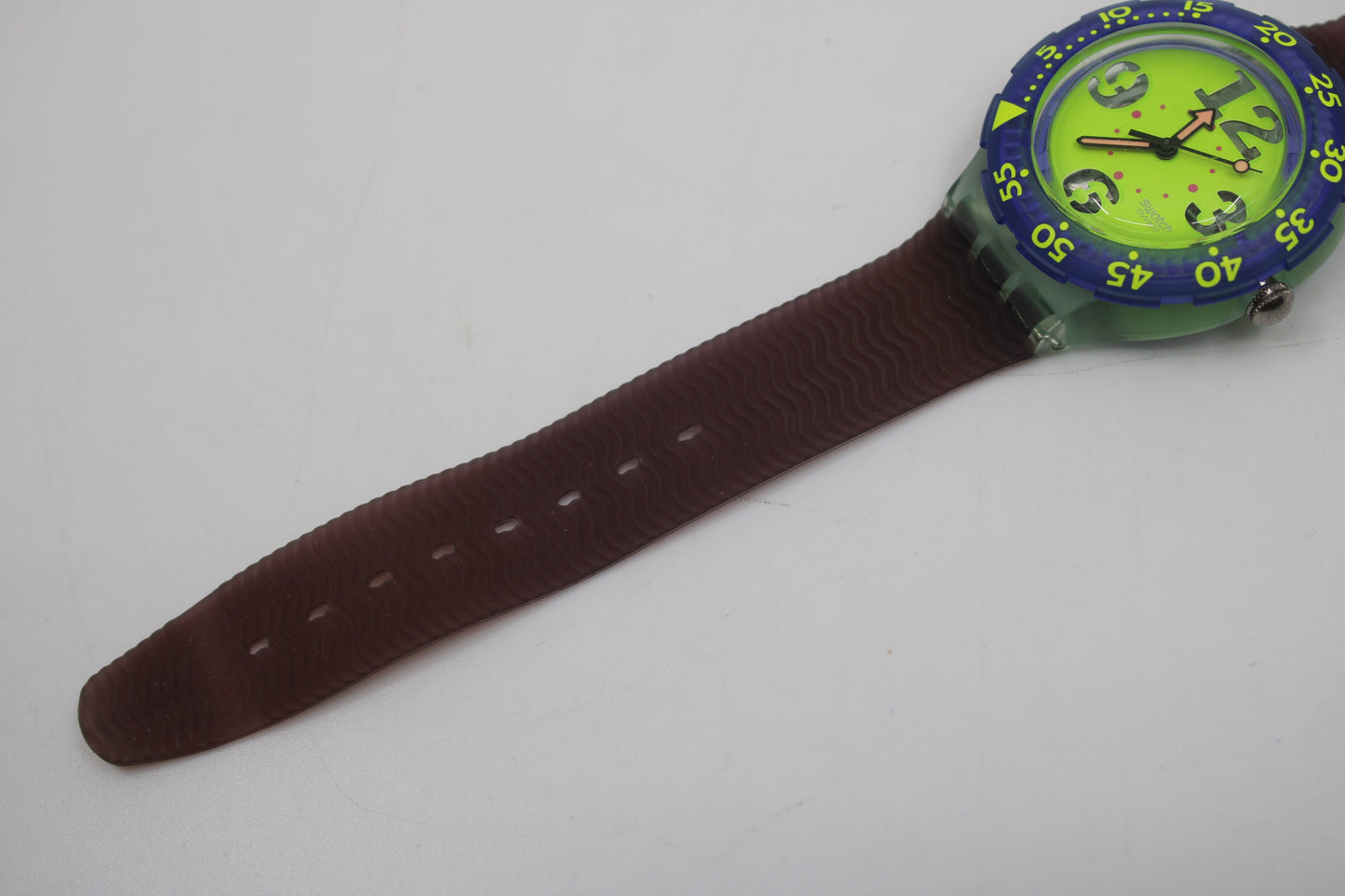 1992 Scuba SDN103 'Spray Up', vintage Swatch, UNWORN, New Old Stock condition, working 100%, ORIGINAL strap