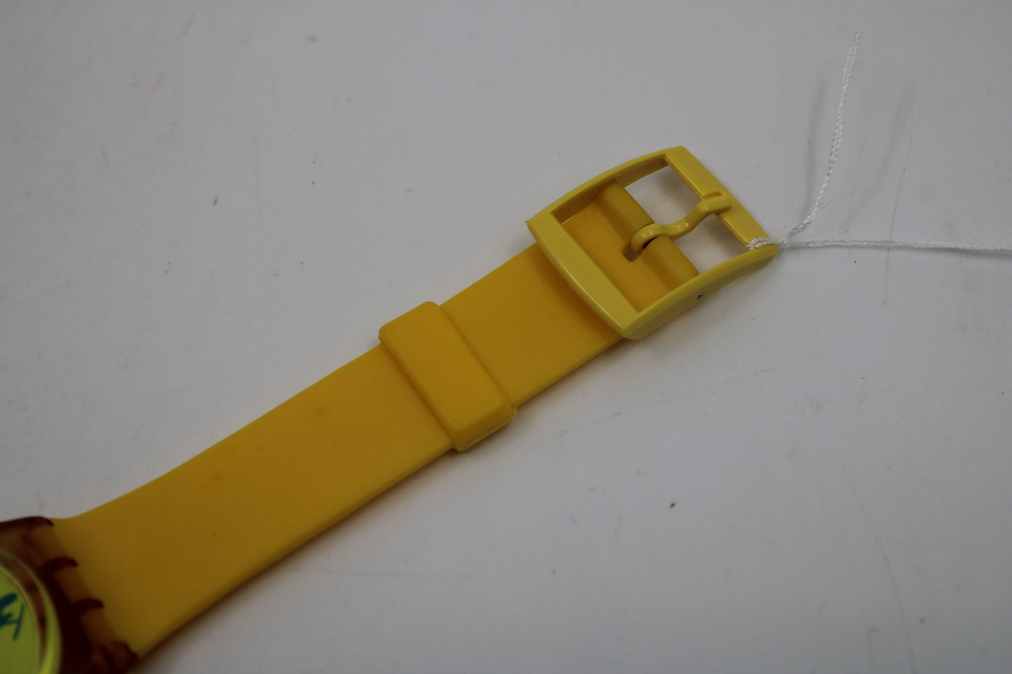 1990 Vintage Gents Swatch 'African Can' GK120, in a near mint or MINT condition, Working 100%, Non-Original Strap