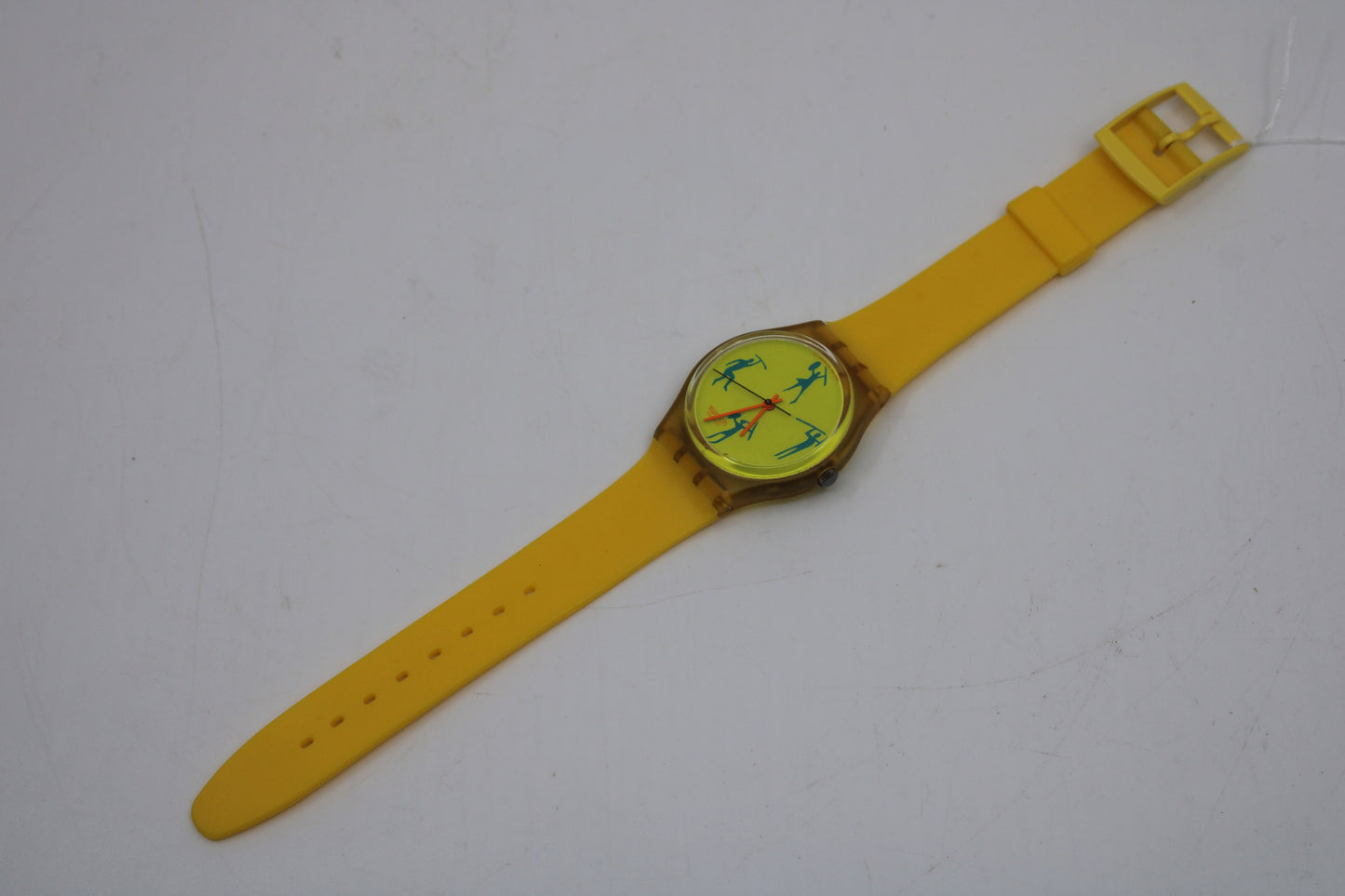 1990 Vintage Gents Swatch 'African Can' GK120, in a near mint or MINT condition, Working 100%, Non-Original Strap