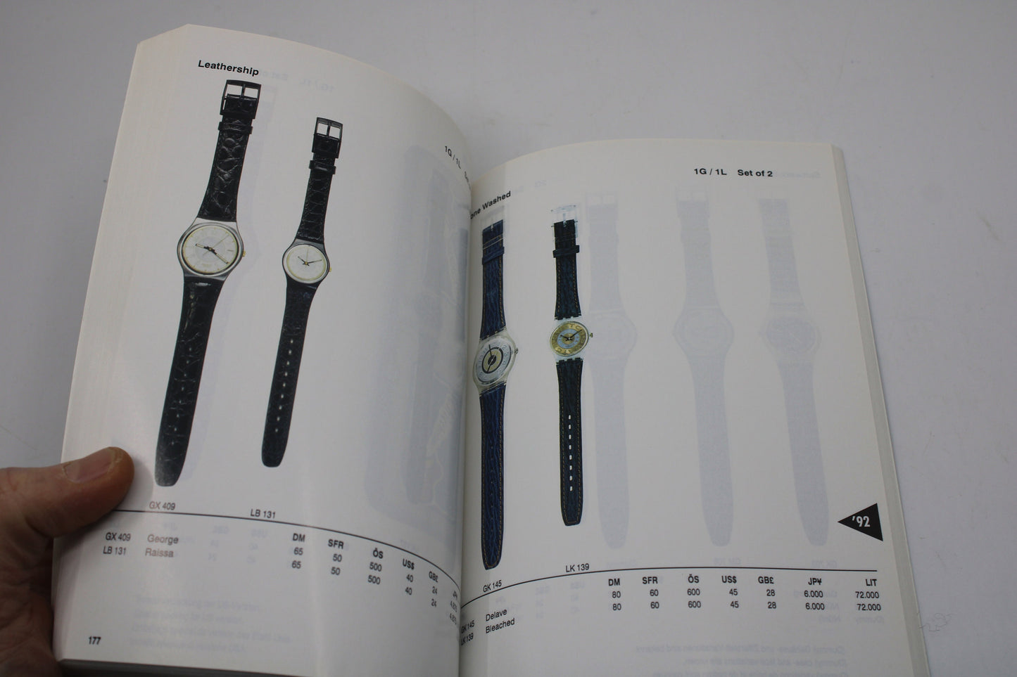 RARE Swatch Watch Collectors Guide - 1983 - 1992 - nice, USED Condition - German AND English language