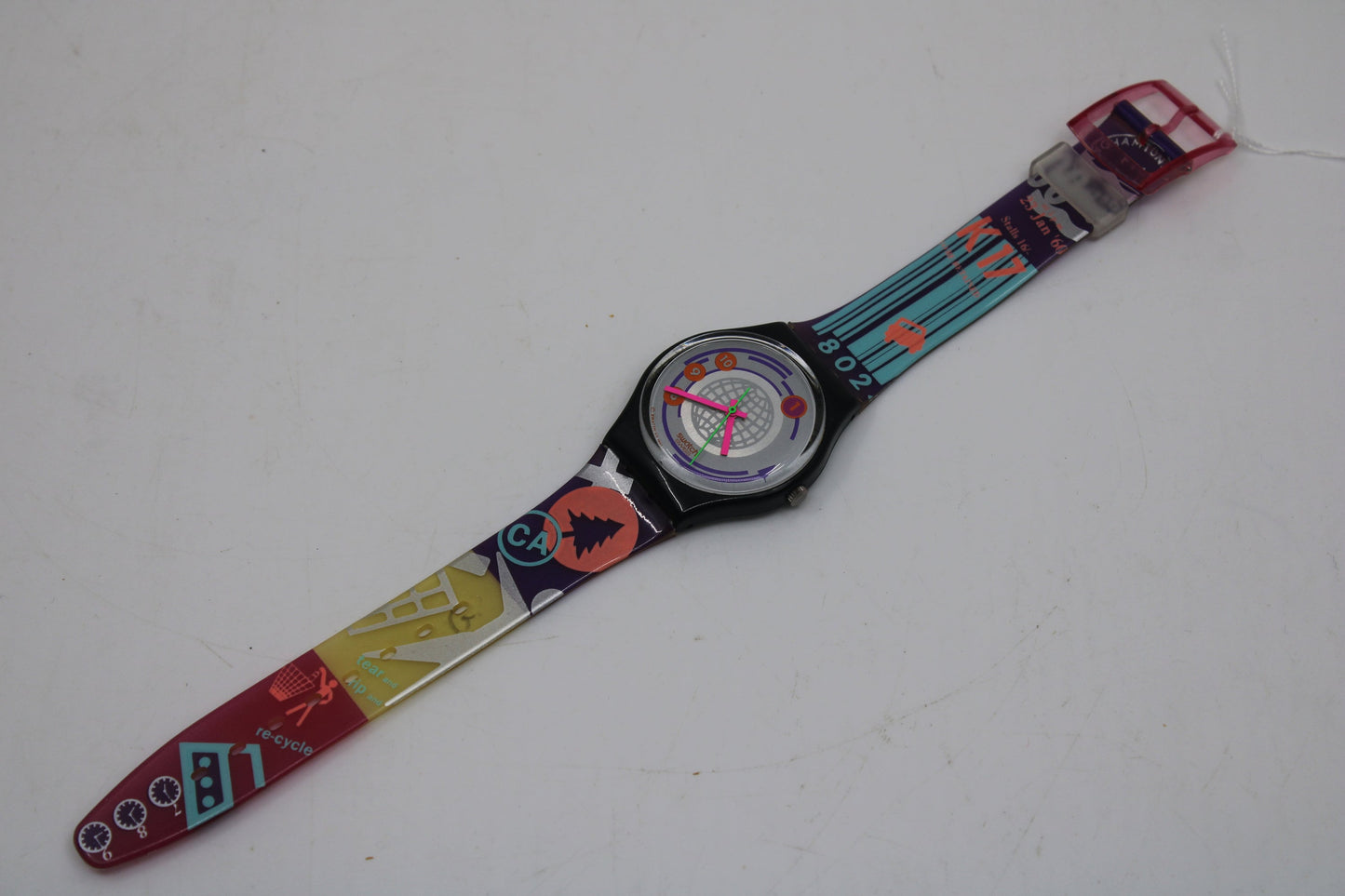 1992 Vintage Gents Swatch 'EAN Code' GB143, NEW Old STOCK, Never Used condition, working 100%, with the original strap