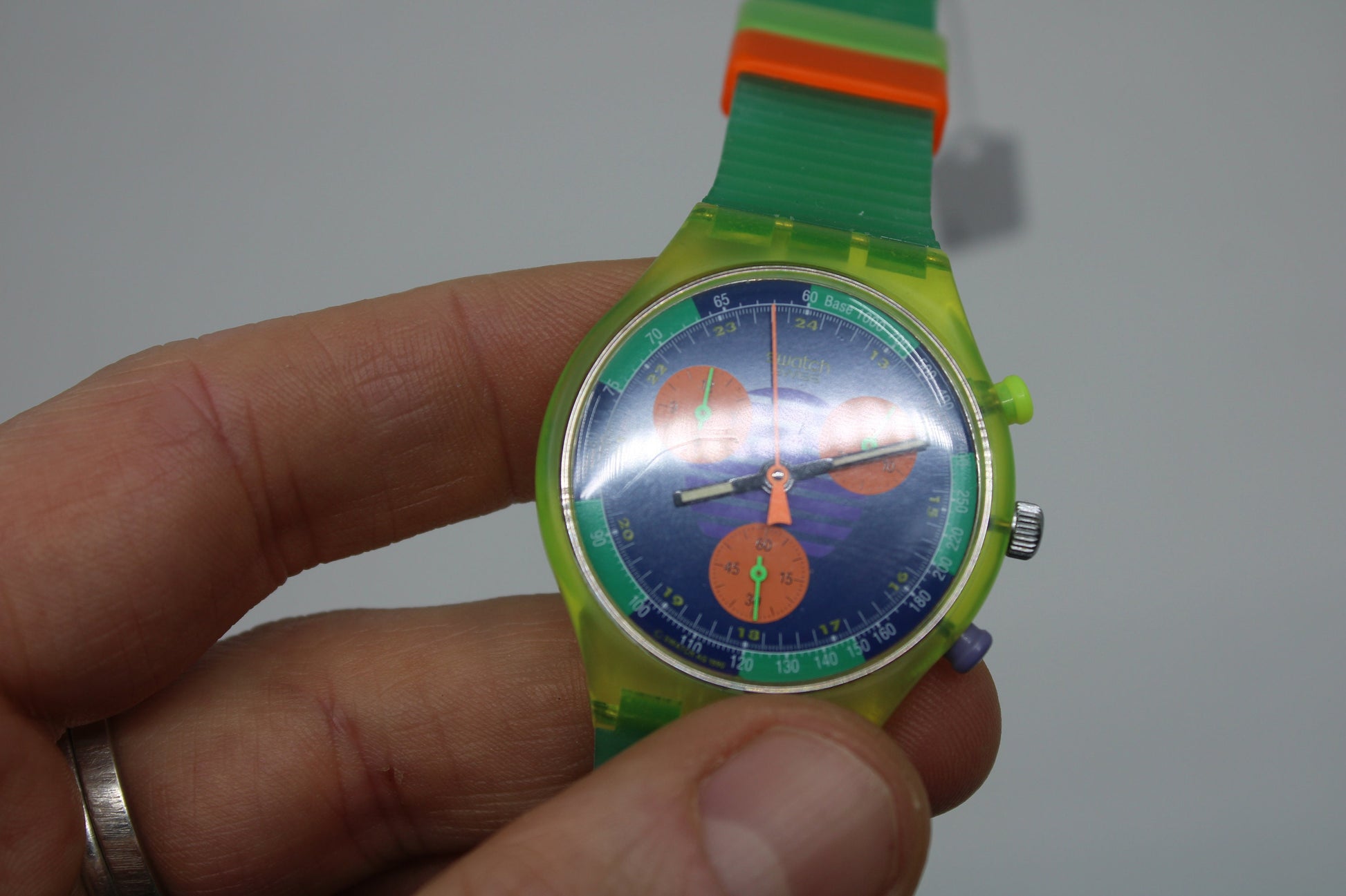 NEAR MINT 1991 Swatch Neo Wave wristwatch, SCJ100 Fluorescent Chronograph, Original Strap