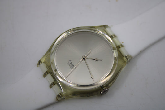 2000 Vintage Swatch Christmas Special 'Chandelier', GZ125, working 100%, NEW OLD STOCK