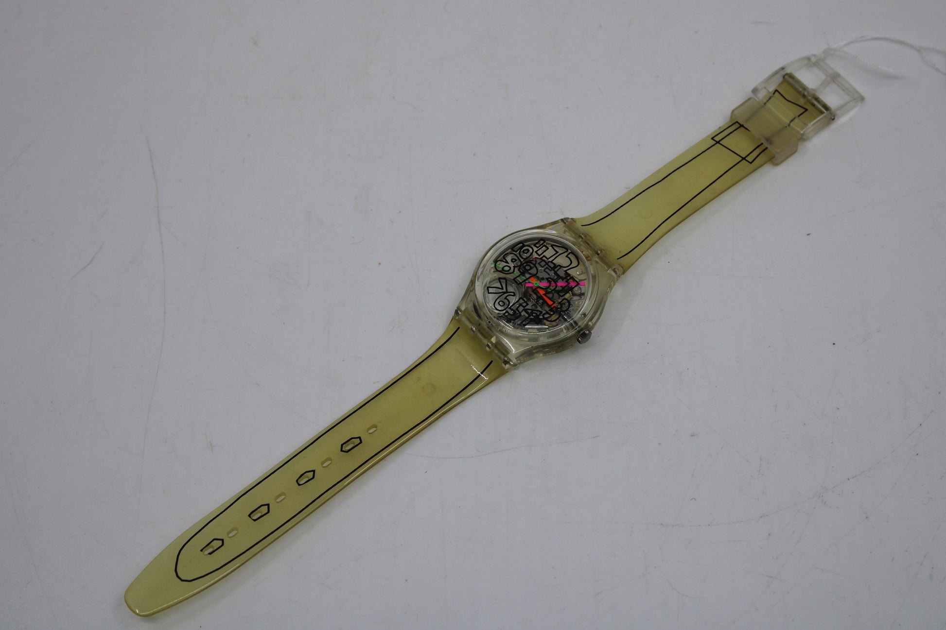 MINT 1992 Vintage Gents Swatch 'Scribble' GZ124, working 100% with the original, NOT wearable strap