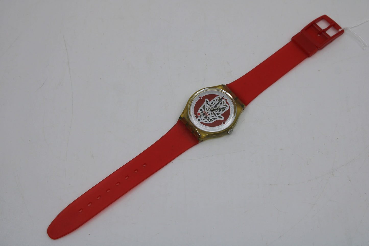 1996 Vintage Gents Swatch 'Wise Hand' GK213, it is in a rough, wearable condition, working 100%