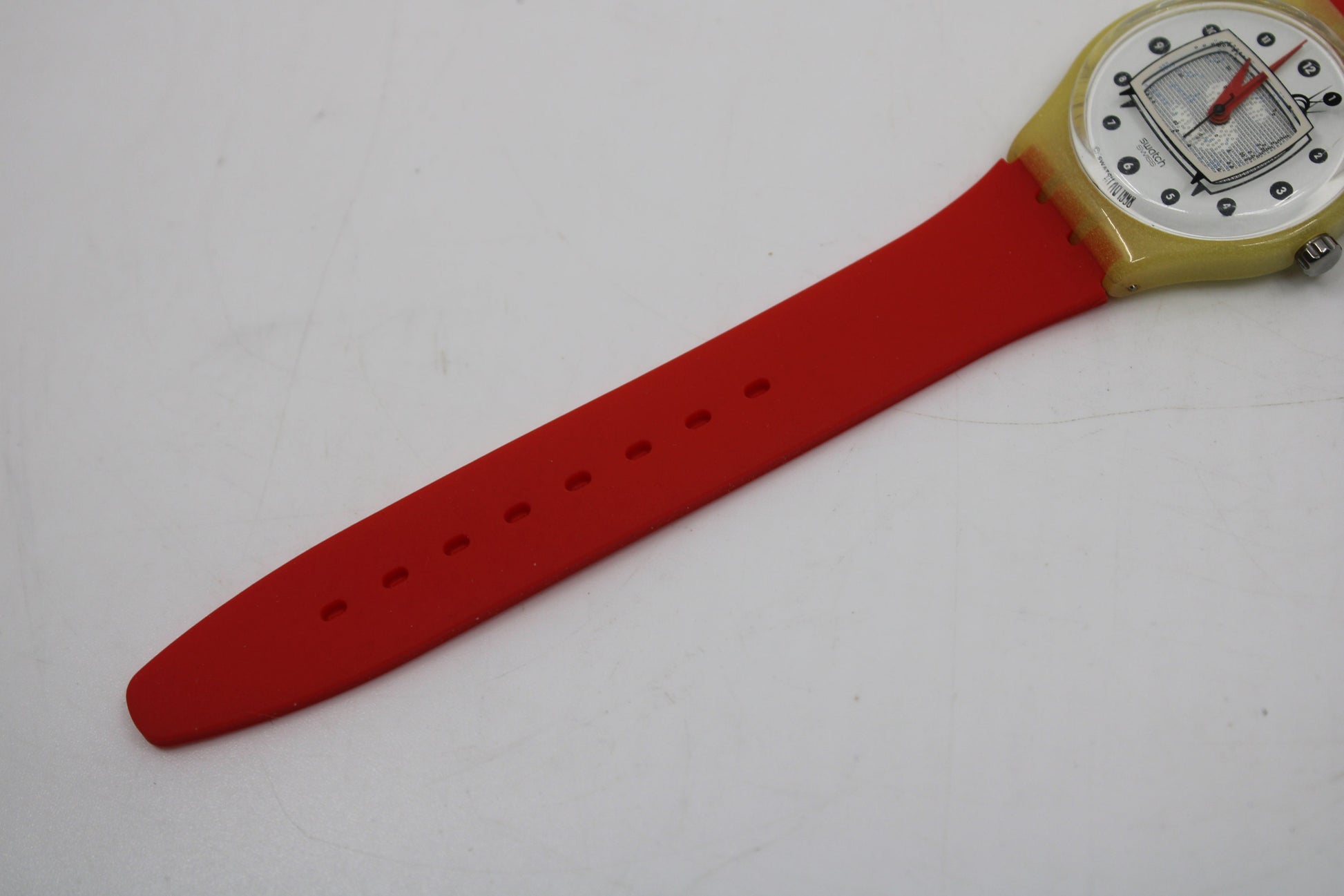 1998 Vintage Gents Loomi Swatch 'Your Kino' GW902, nice vintage condition, working 100% with NON-original strap