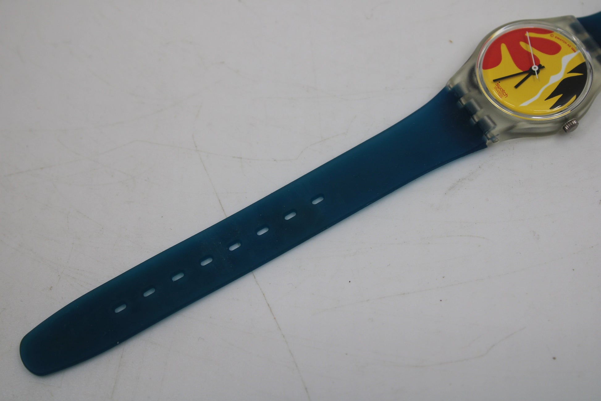 1997 'Nafea' Vintage ladies Swatch, LK104, working 100%, New Old Stock, Unused Condition