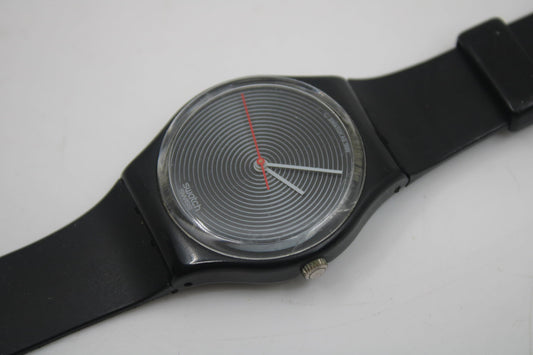 1986, Swatch, Gents, 'Soto', GB109, VERY Nice Condition, 100% working, CRACKED crystal