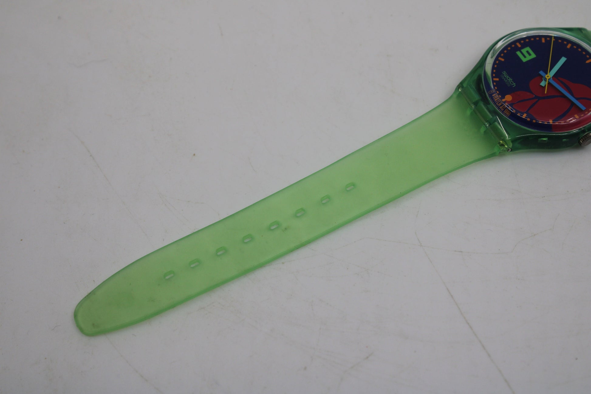 1991 Vintage Gents Swatch 'Ibiskus' GL101, in a Near Mint condition, working 100% with NON-original strap