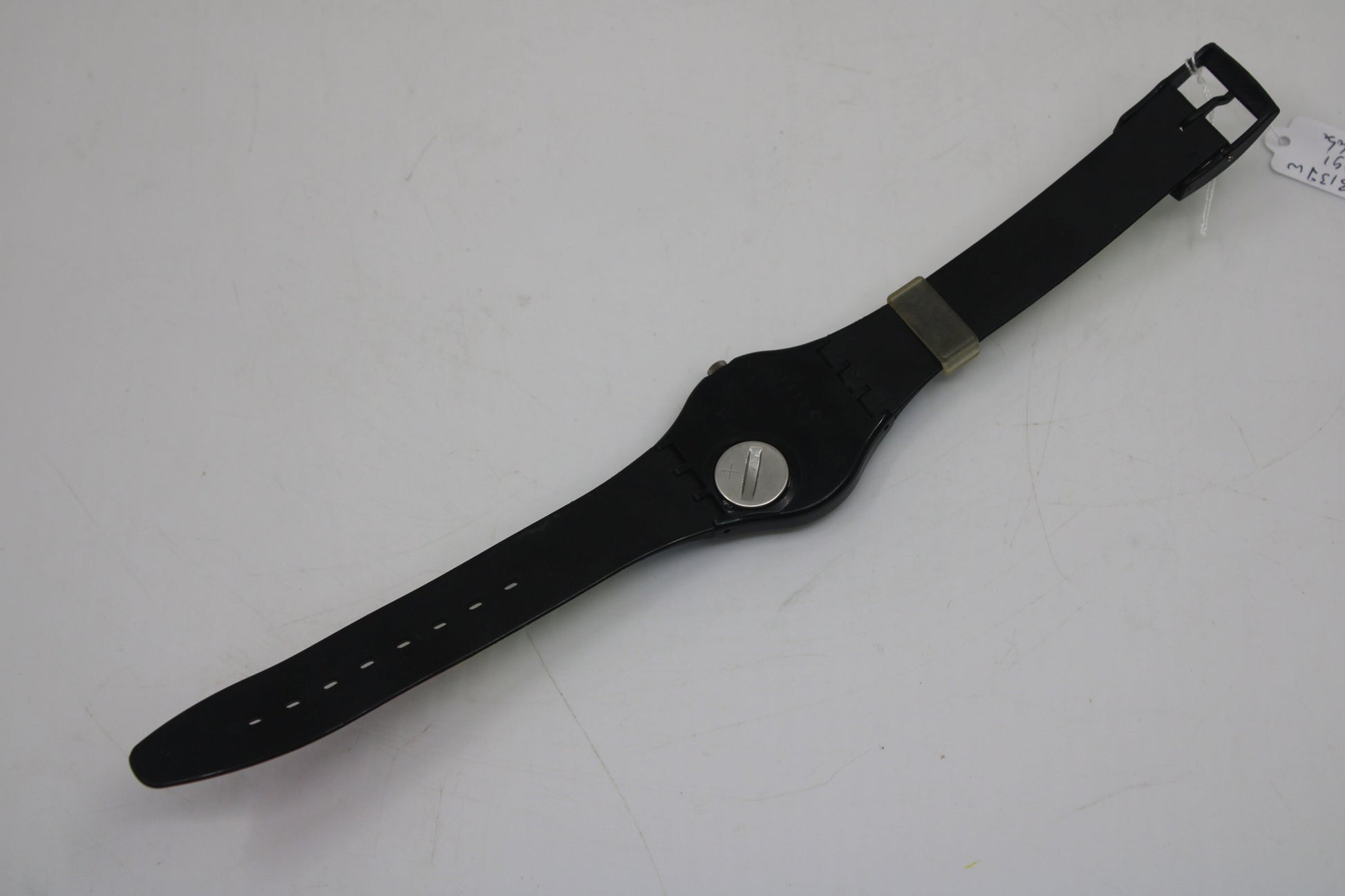 1991 Vintage Gents Swatch 'The Globe' GB137, Nice, Used Condition, working 100% with the ORIGINAL strap