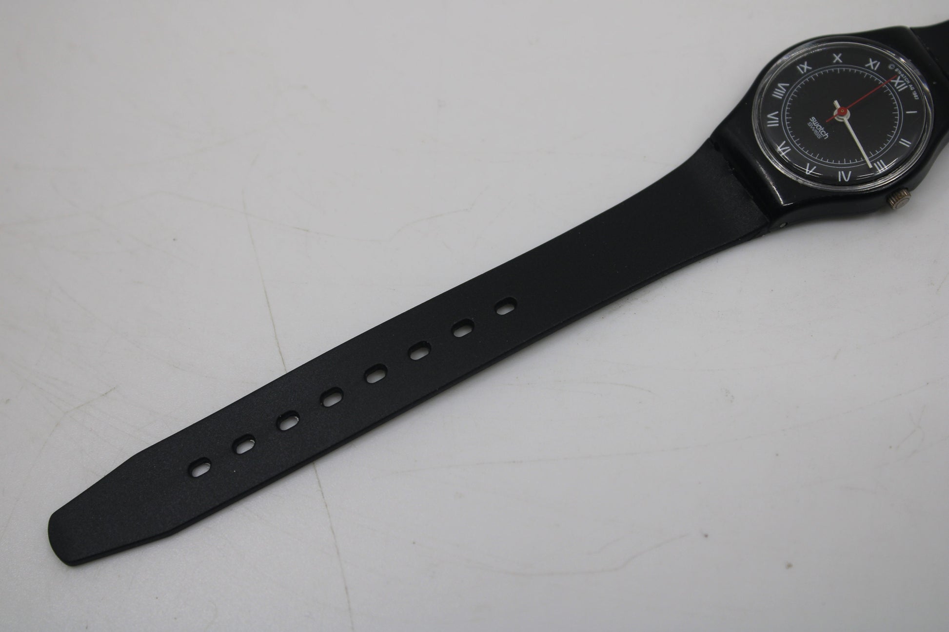 1987, Vintage ladies Swatch, 'Trevi' LB117, Very Nice Condition, Working 100%, Brand New strap