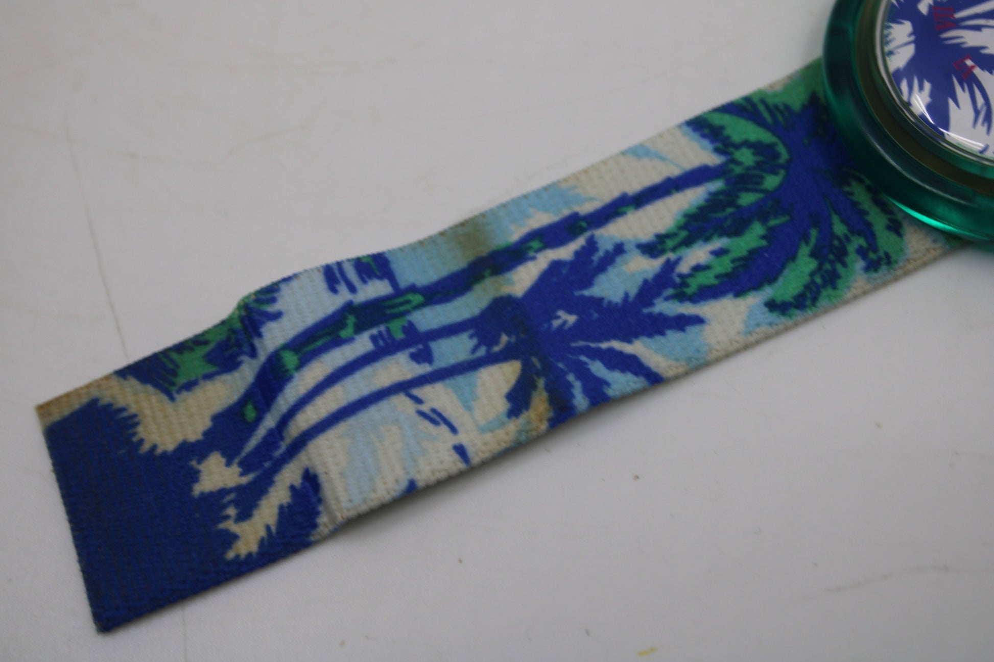 Vintage 1991 PWK158 Pop Swatch, 'Coconut', VERY nice, used condition, NO box, Working 100%