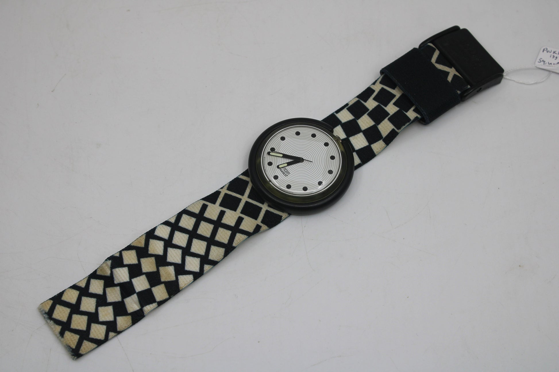 Vintage 1992 PWK167 Pop Swatch, 'Squares', VERY nice, used condition, NO box, Working 100%