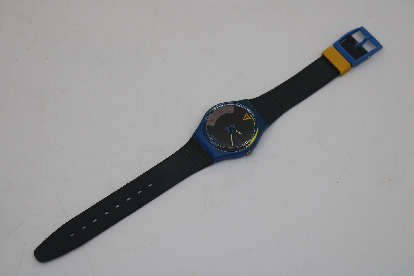 NEW OLD STOCK 1989 Vintage Gents Swatch 'Blue Jet' No Date G104, working 100% with the original strap