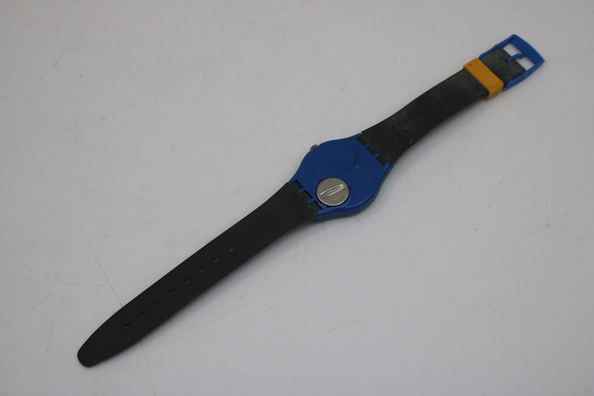 NEW OLD STOCK 1989 Vintage Gents Swatch 'Blue Jet' No Date G104, working 100% with the original strap