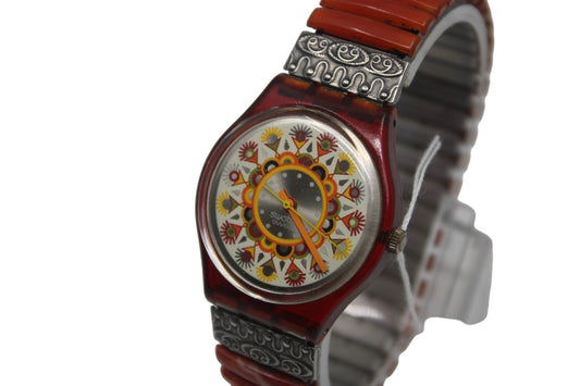 1995 Vintage Gents Swatch 'Curry Powder' GR125/126, in good condition, working 100% with original strap