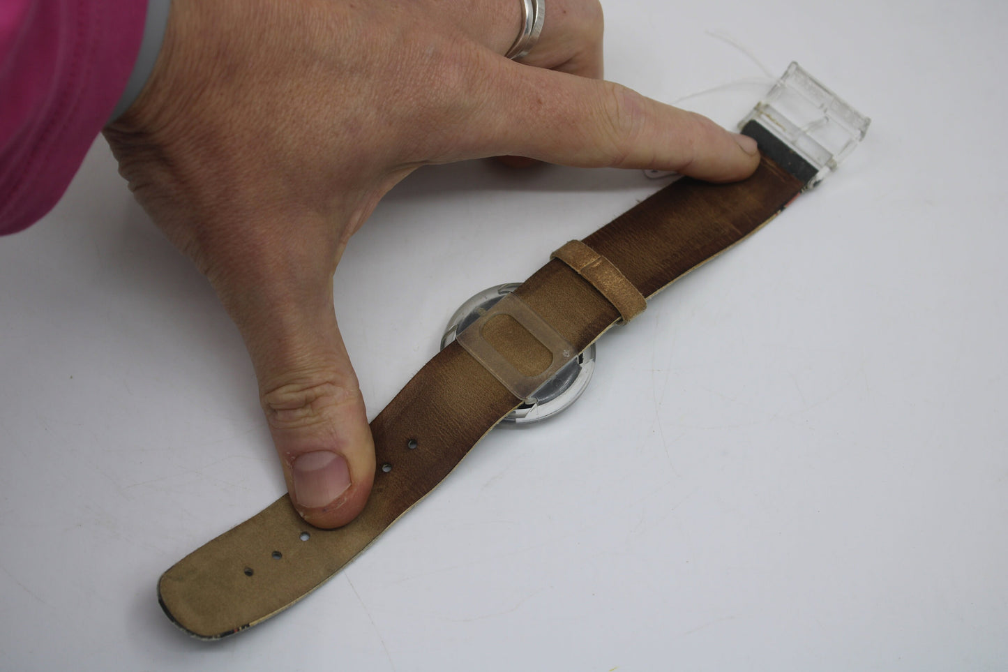 Vintage 1996 PMB104 Pop Swatch, Kishoo, NO box, 100% Working, Beige Strap, Golden Faceplate, very nice, used condition
