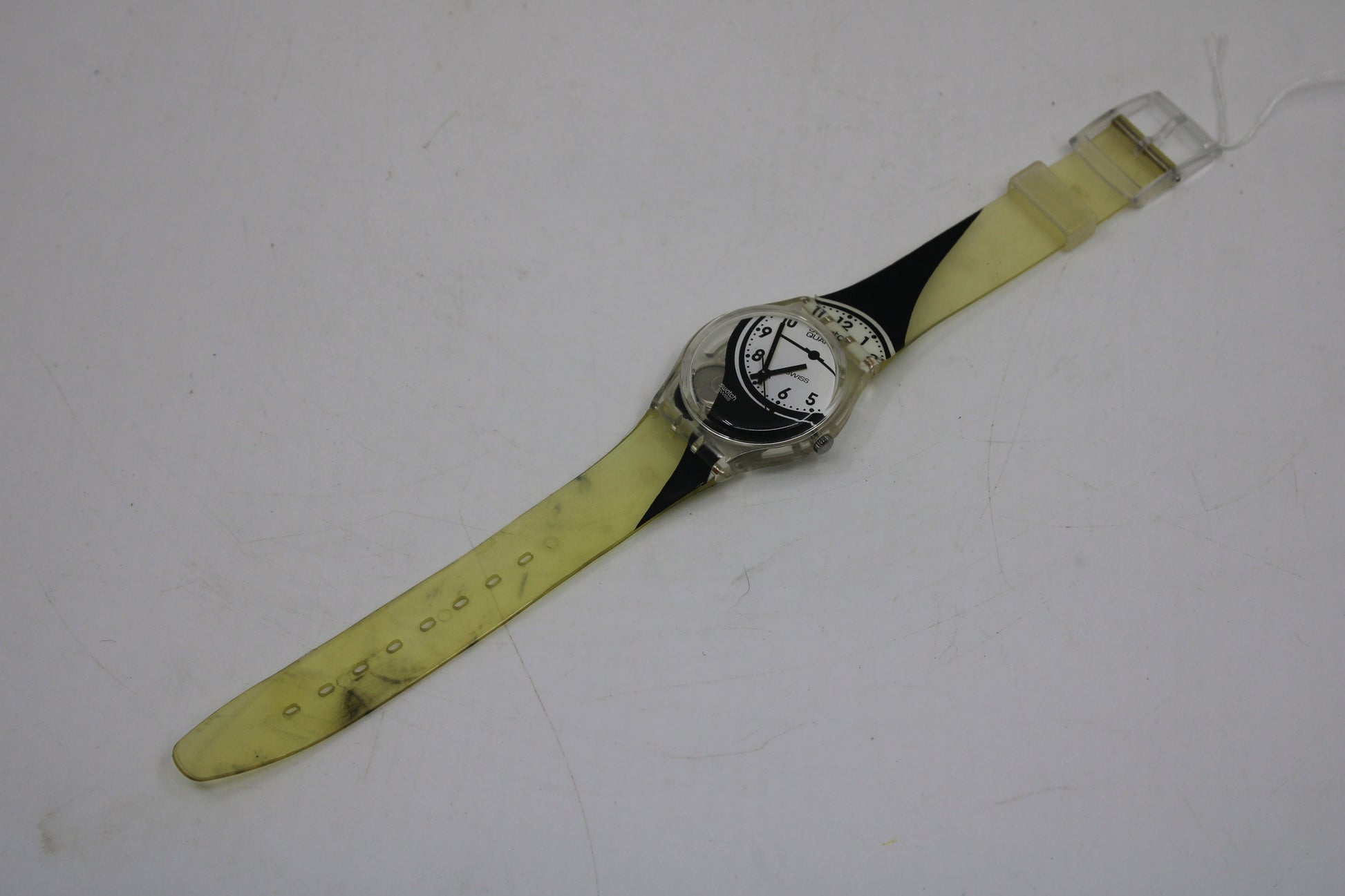 Vintage Gents Swatch 'Side', GK252, NO box, In Very Good, Used Condition, working 100%, Original Strap