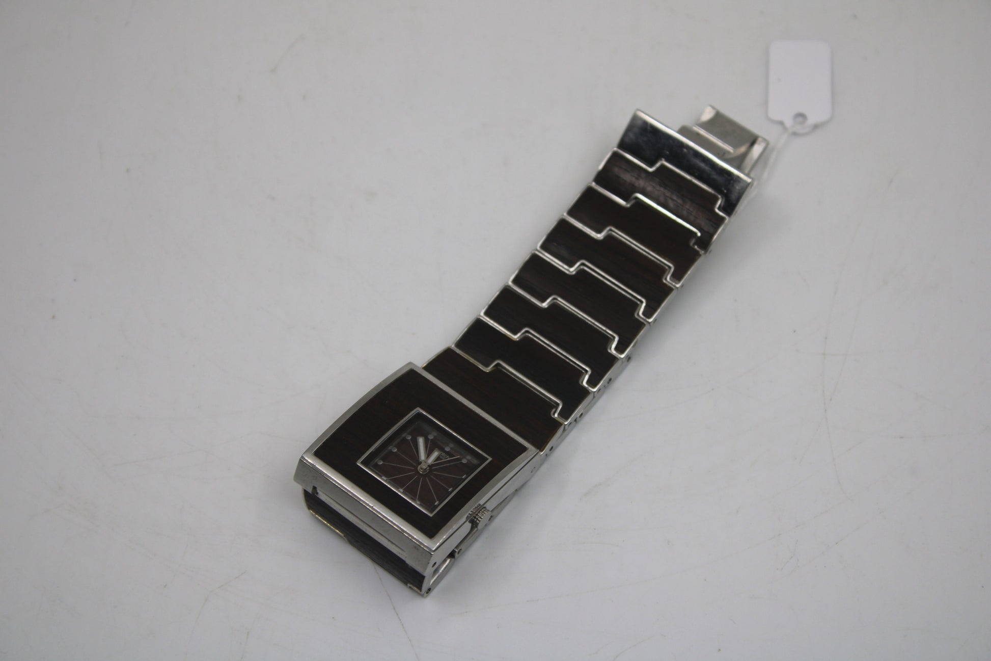 Irony Lady Square, YUS129G, 'Plainious', vintage Near Mint Condition, Swatch, working 100%