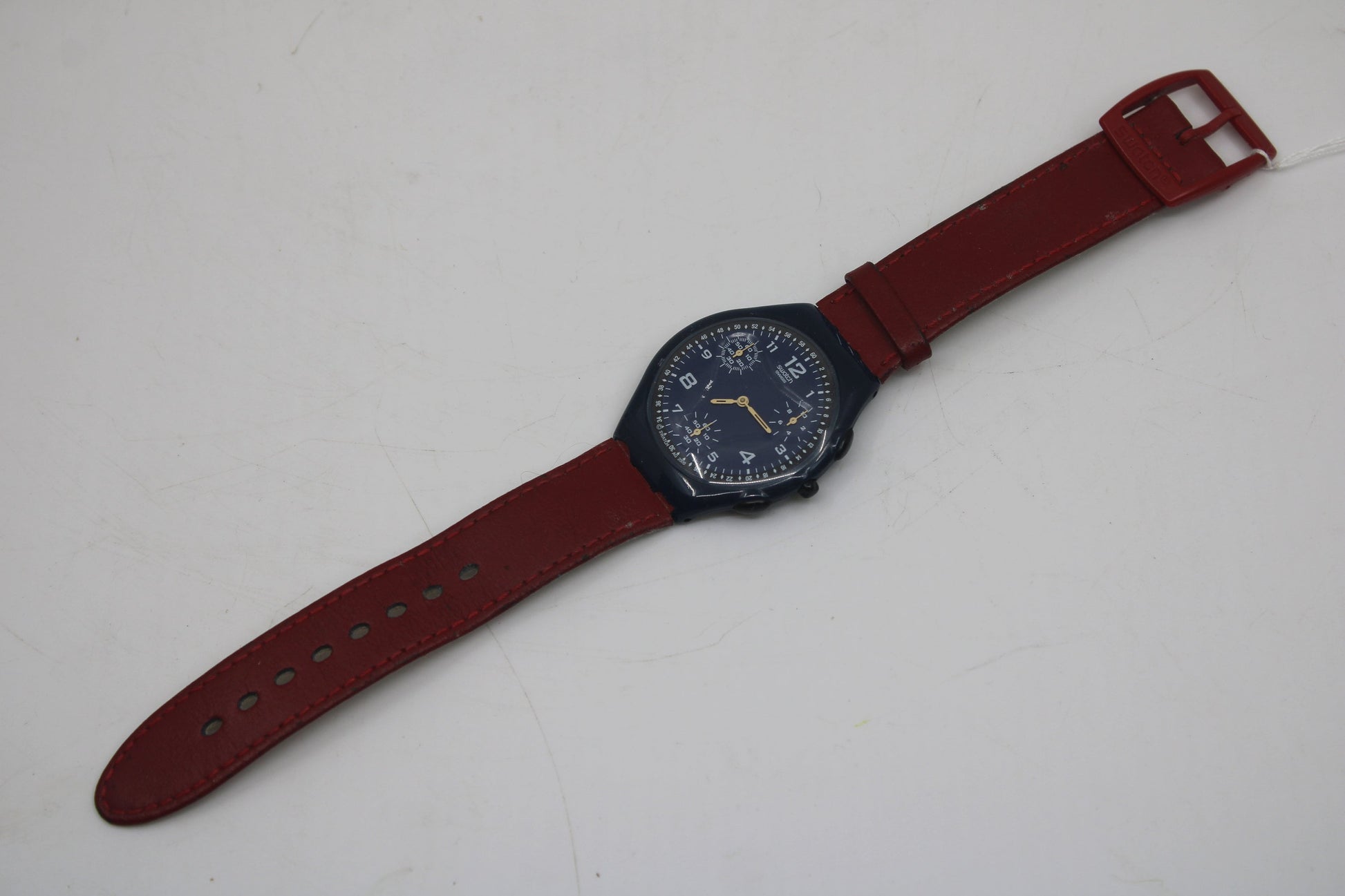 2001 'Outrage' vintage Skin Chrono Swatch SUYN100, Nice and Unused Condition, it is working 100%