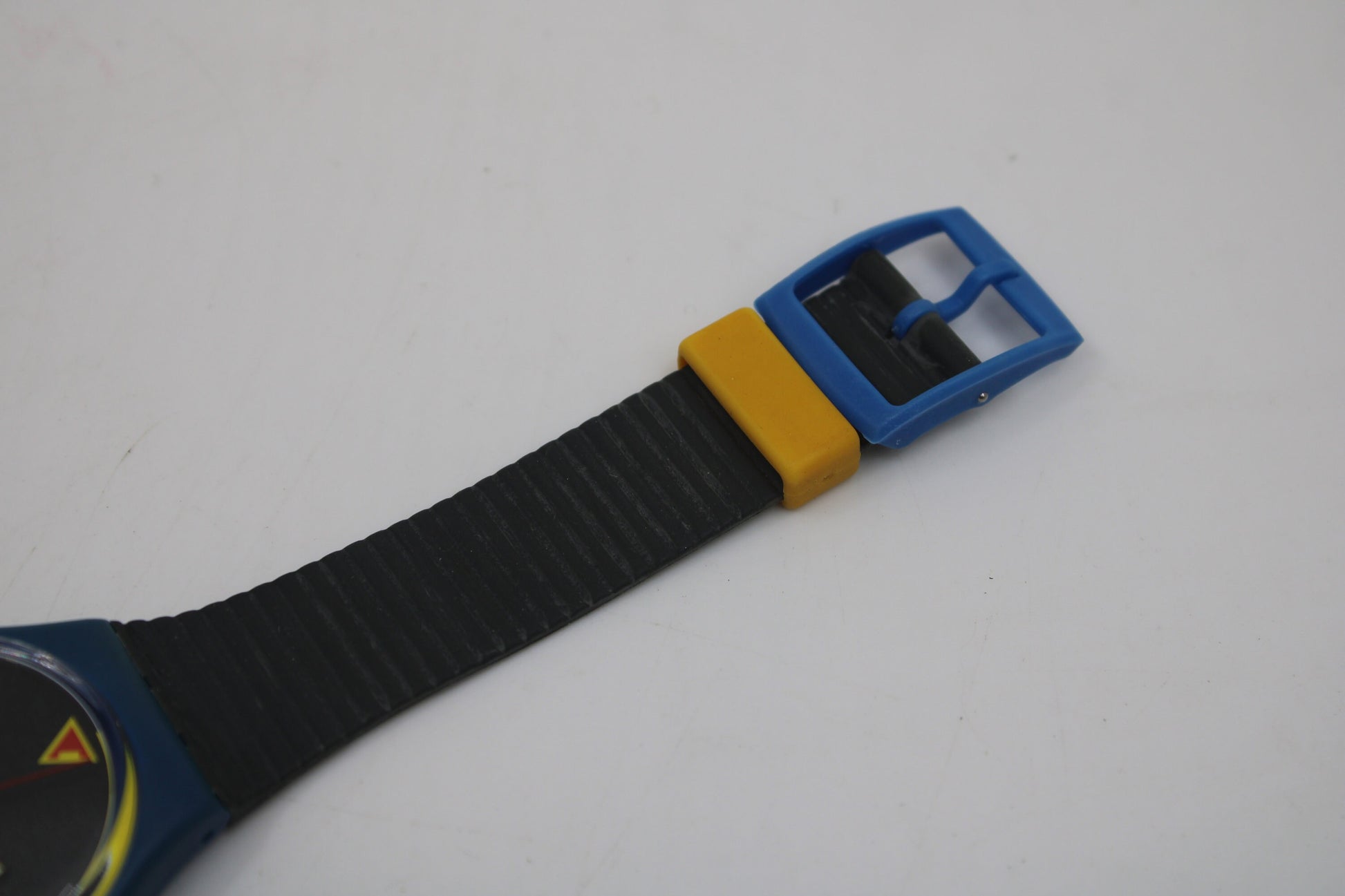 NEW OLD STOCK 1989 Vintage Gents Swatch 'Blue Jet' No Date G104, working 100% with the original strap