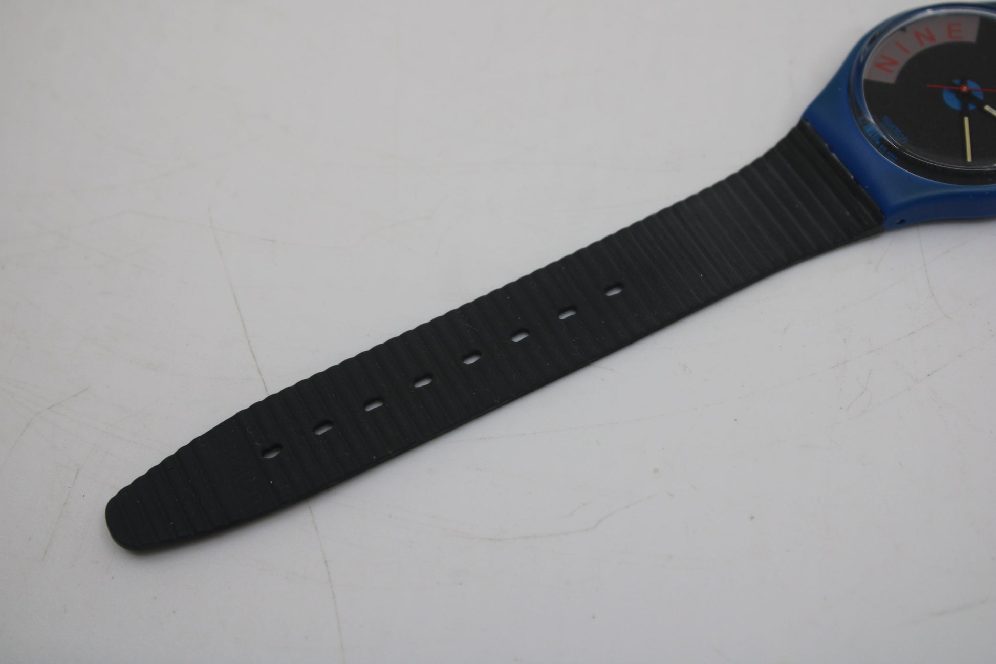 NEW OLD STOCK 1989 Vintage Gents Swatch 'Blue Jet' No Date G104, working 100% with the original strap