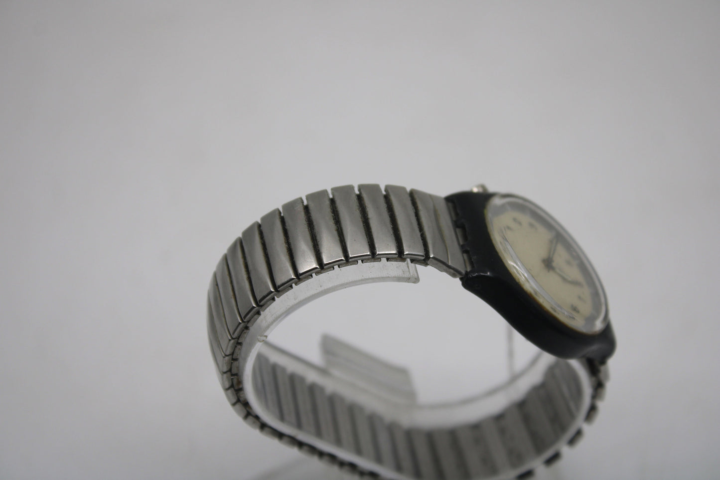 1998 Vintage Gents Loomi Swatch 'Blueon' GB903, VERY much used condition, working 100% with the original strap