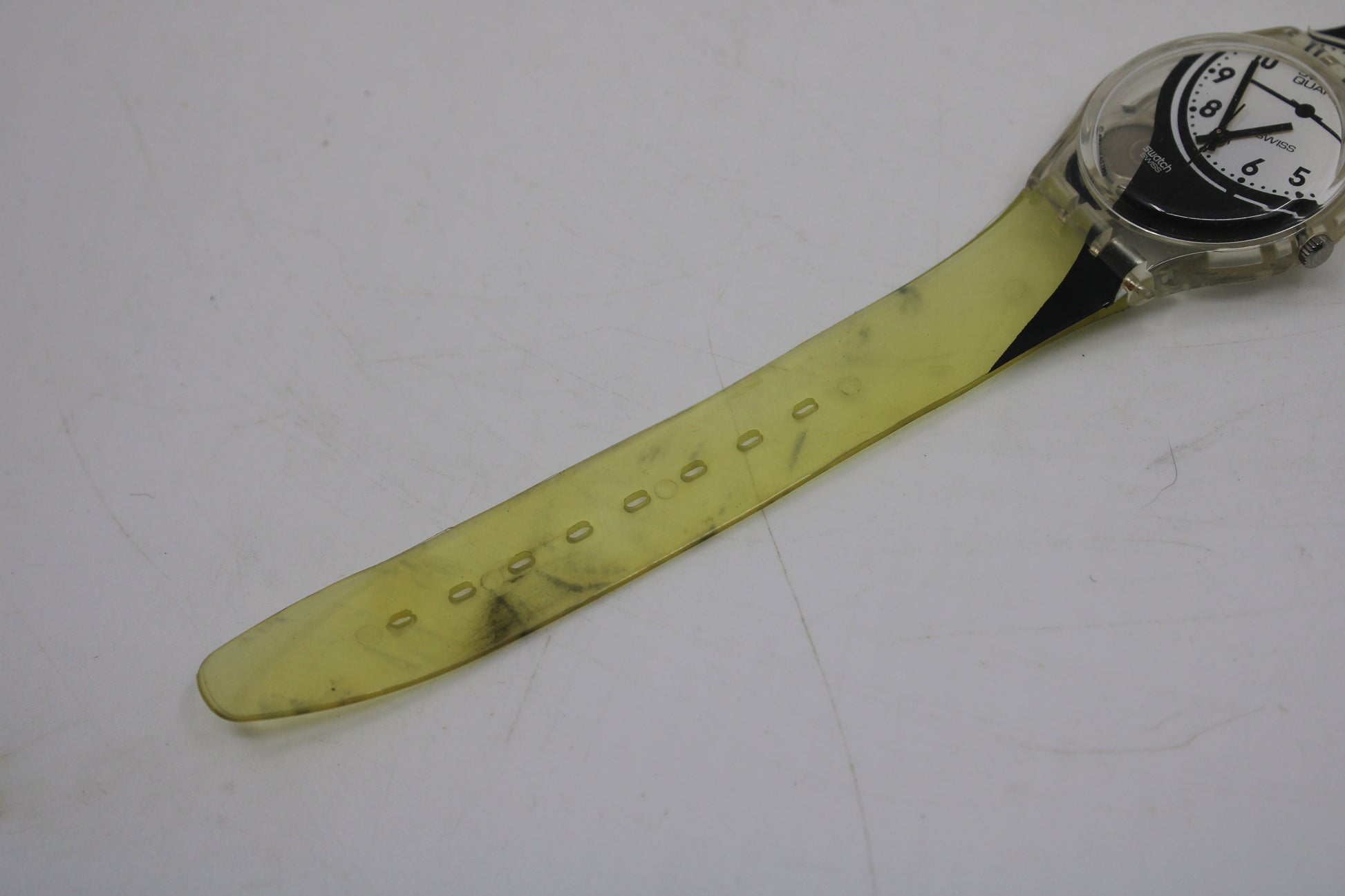 Vintage Gents Swatch 'Side', GK252, NO box, In Very Good, Used Condition, working 100%, Original Strap