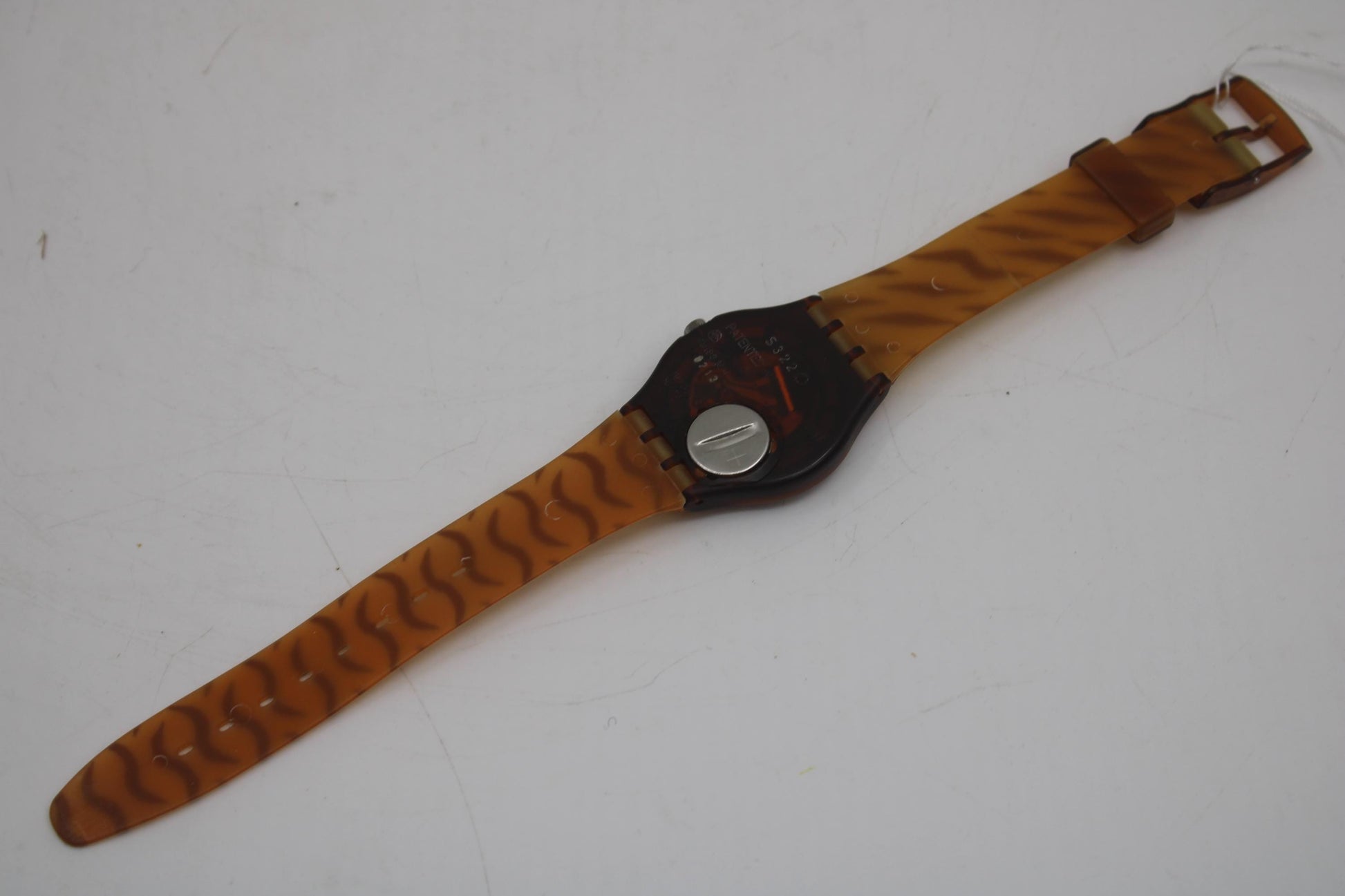1993 Vintage Gents Swatch 'Skin Print' GF103, NEW Old STOCK, working 100% with CRACKED strap