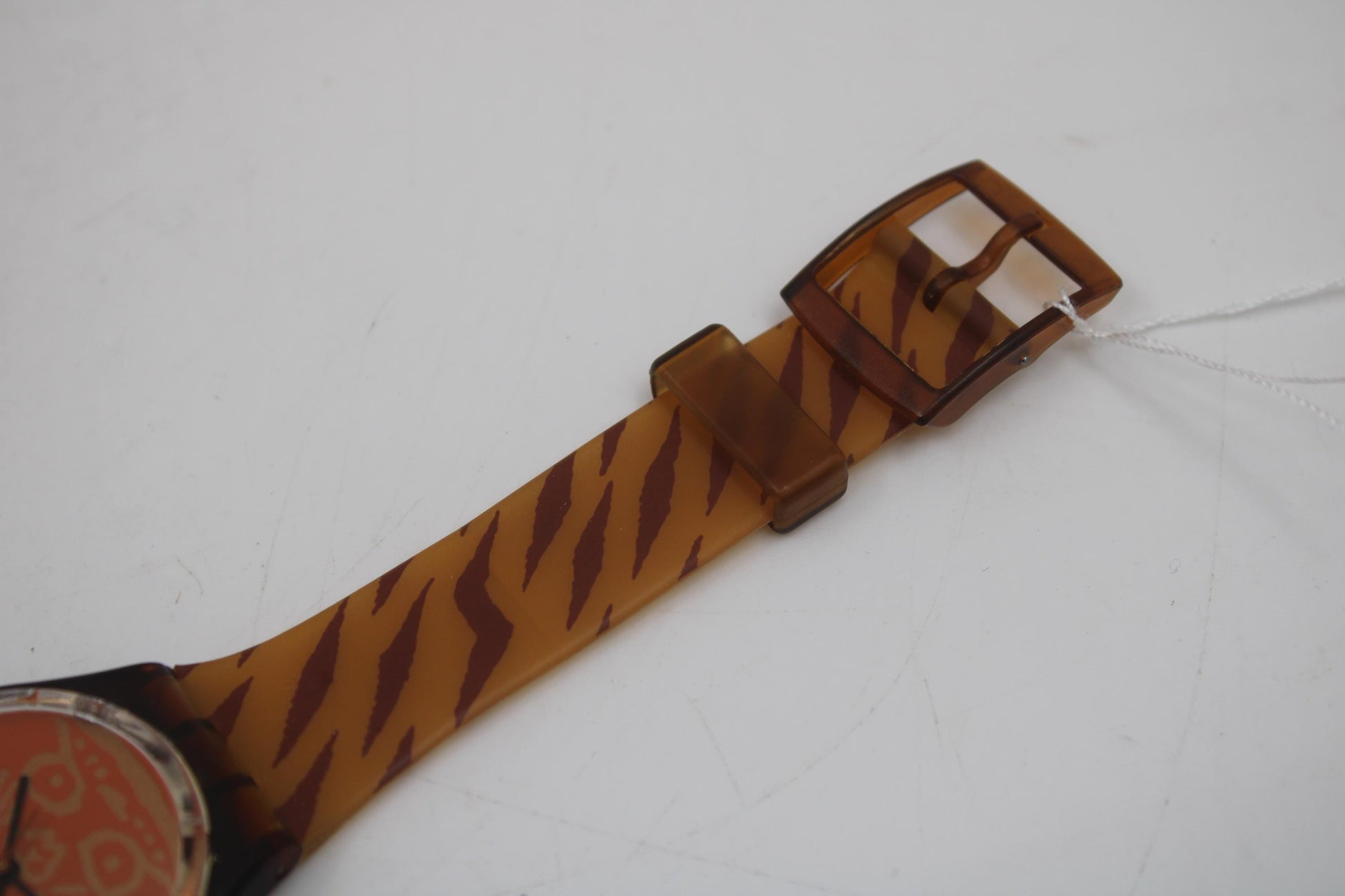 1993 Vintage Gents Swatch 'Skin Print' GF103, NEW Old STOCK, working 100% with CRACKED strap