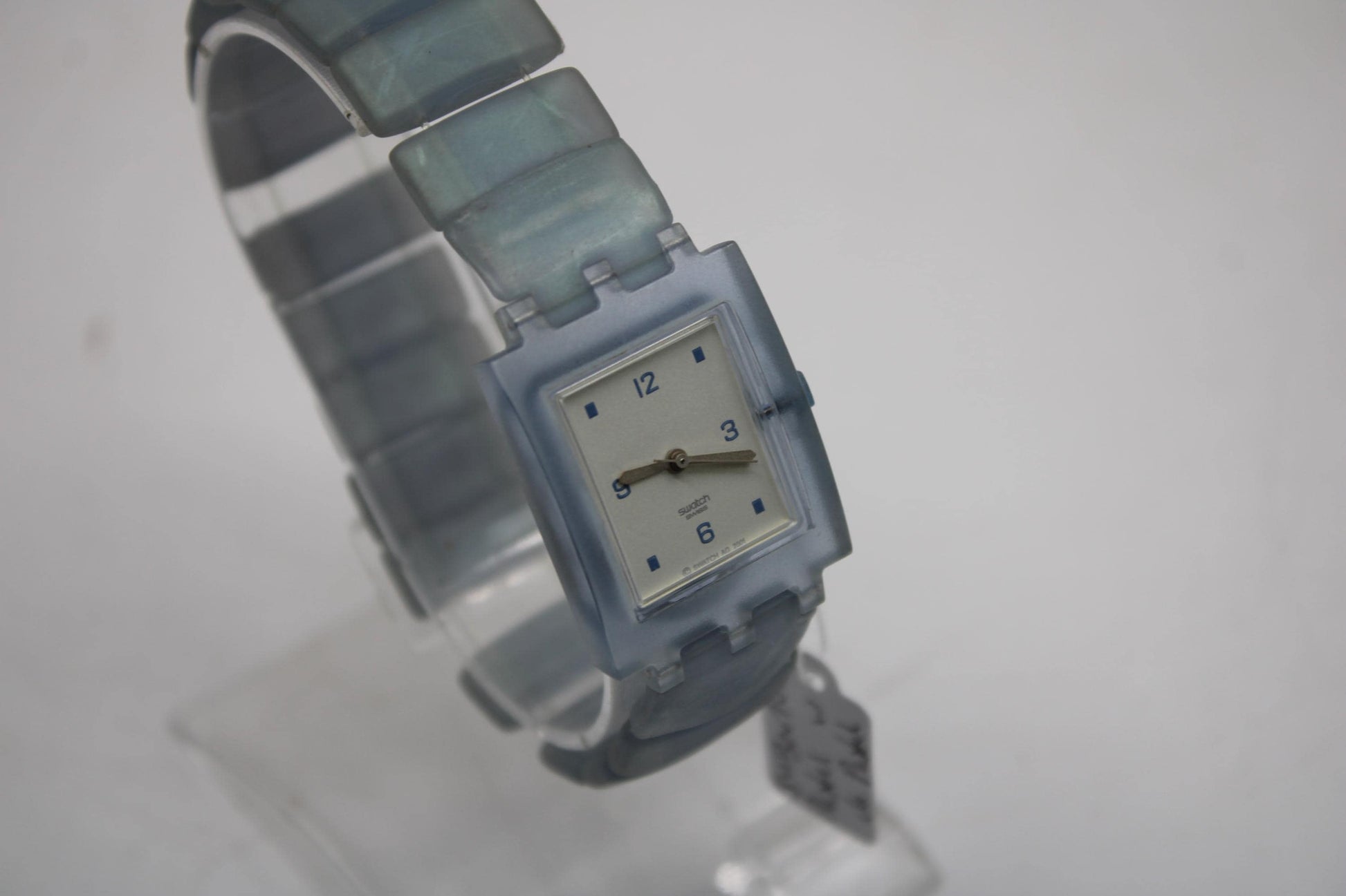 Square Swatch SUBN101 'Pastel de Pastel', vintage Near Mint Condition, Swatch, working 100%, Original Strap