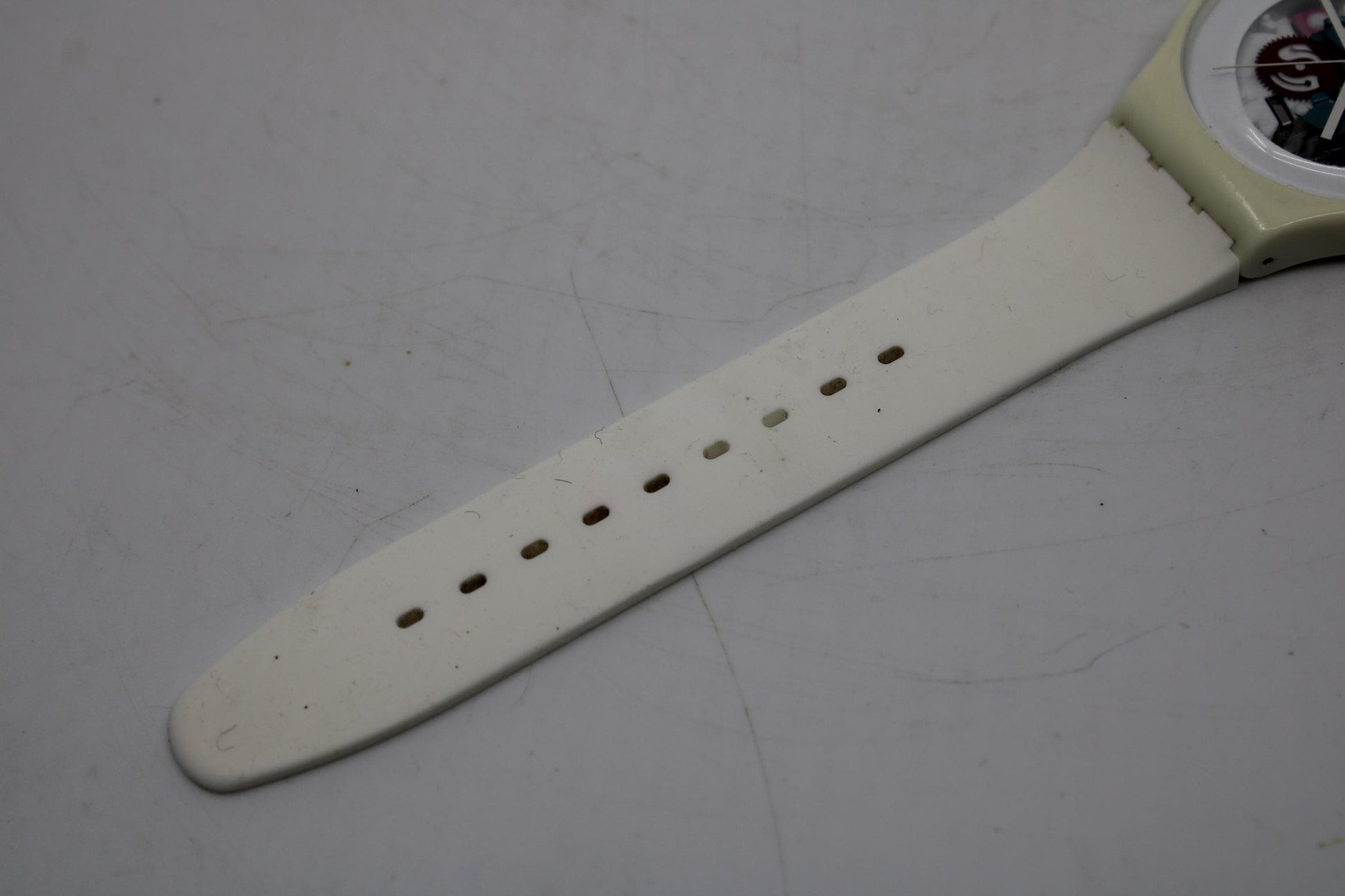 Swatch Watch 41mm New Gent 'White Lacquered' SUOW100, Original strap, Working 100% Nice, Used Condition