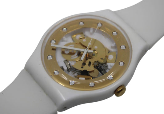 This is a nice vintage 41mm New Gents Swatch model name Sunray Glam, model number SUOZ148