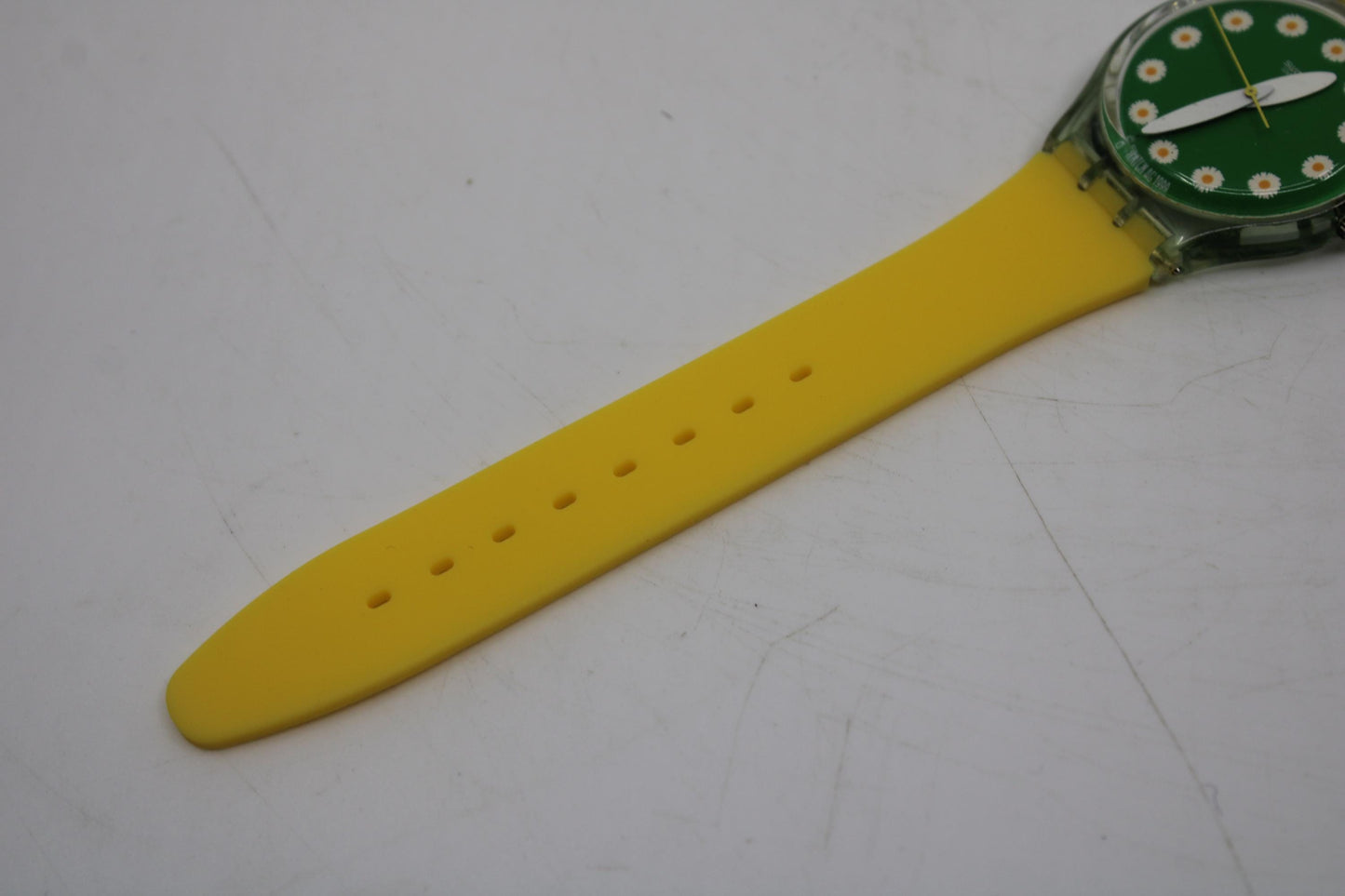 1999, Vintage Gents Swatch, 'Where's the Egg' GG186, NO box, Very Good, Used Condition, working 100% NON-original strap