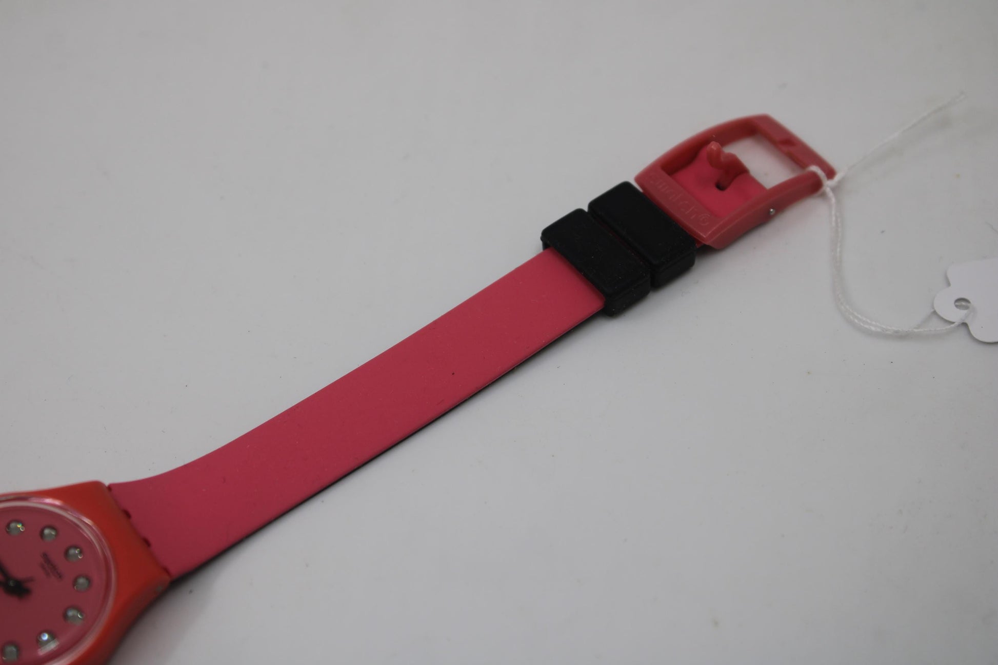 Vintage ladies Swatch, called Too Sun, LP134, NO box, working 100%, original long, double wrap strap