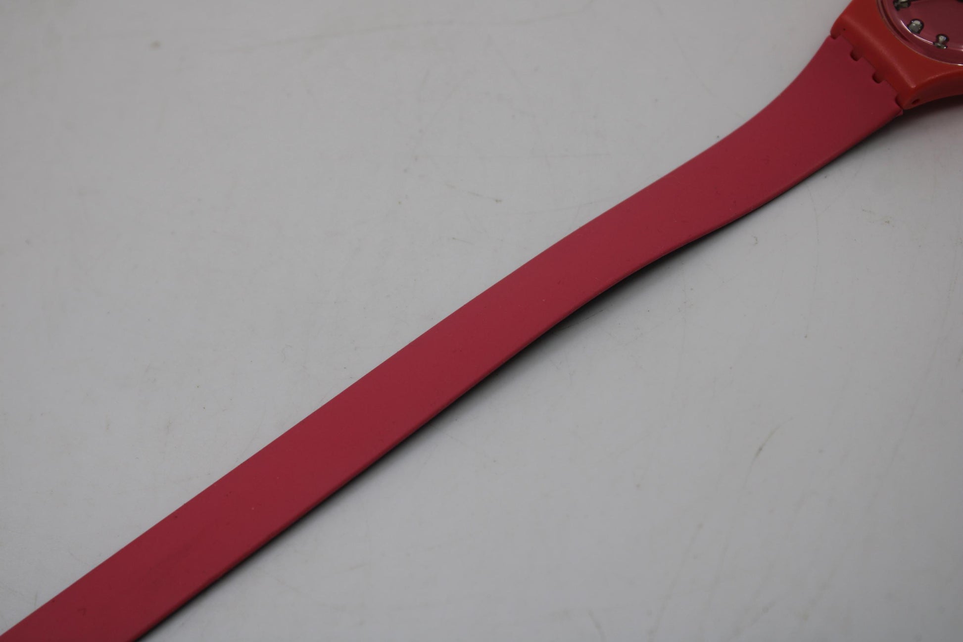 Vintage ladies Swatch, called Too Sun, LP134, NO box, working 100%, original long, double wrap strap