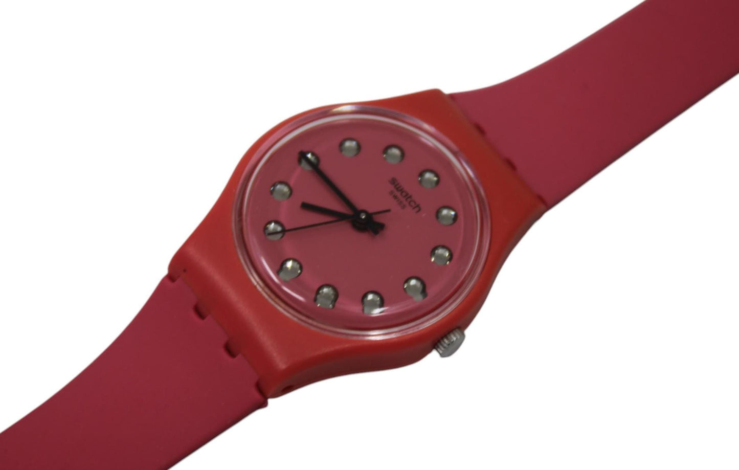 Vintage Ladies Swatch, with a 25mm case called the Too Sun, model number LP134 with an extra long strap which wraps around your wrist twice.