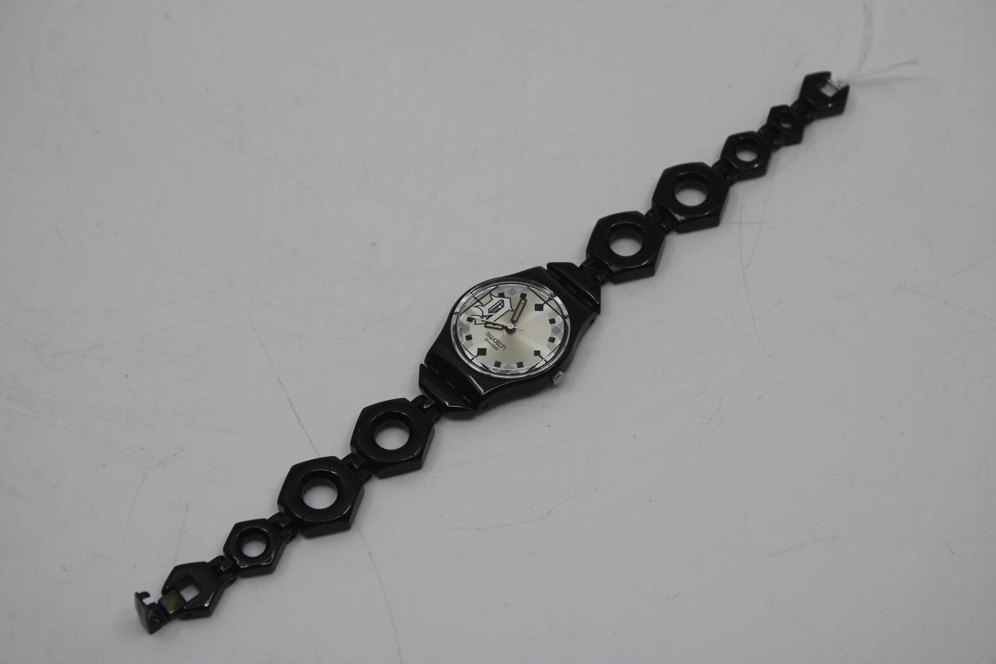 Vintage ladies Swatch, LB167, 'Own Way' NO box, working 100%, original strap, READ Description