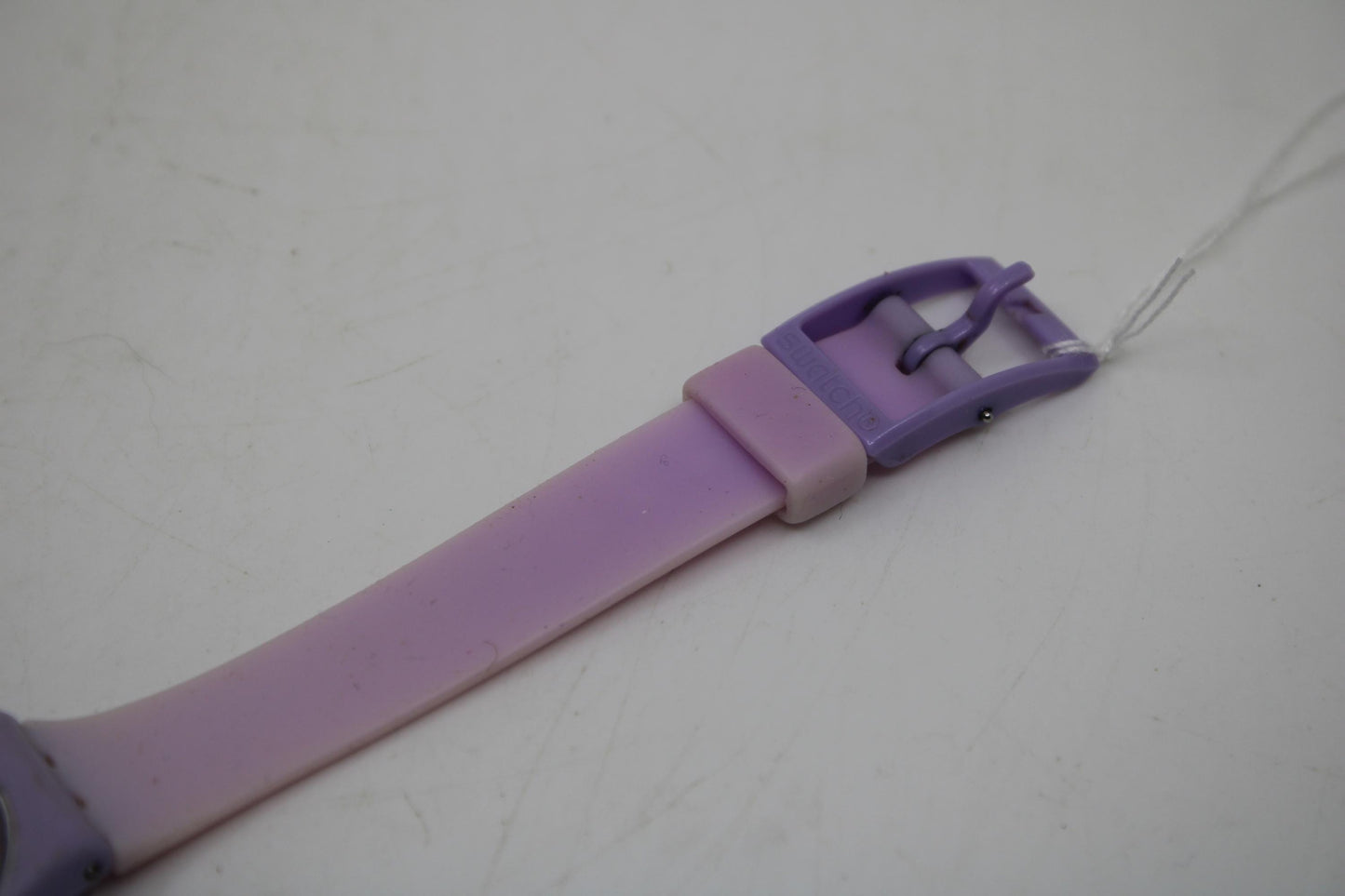 Berry Sorbet Vintage ladies Swatch, LV114, NO box, working 100%, original long strap