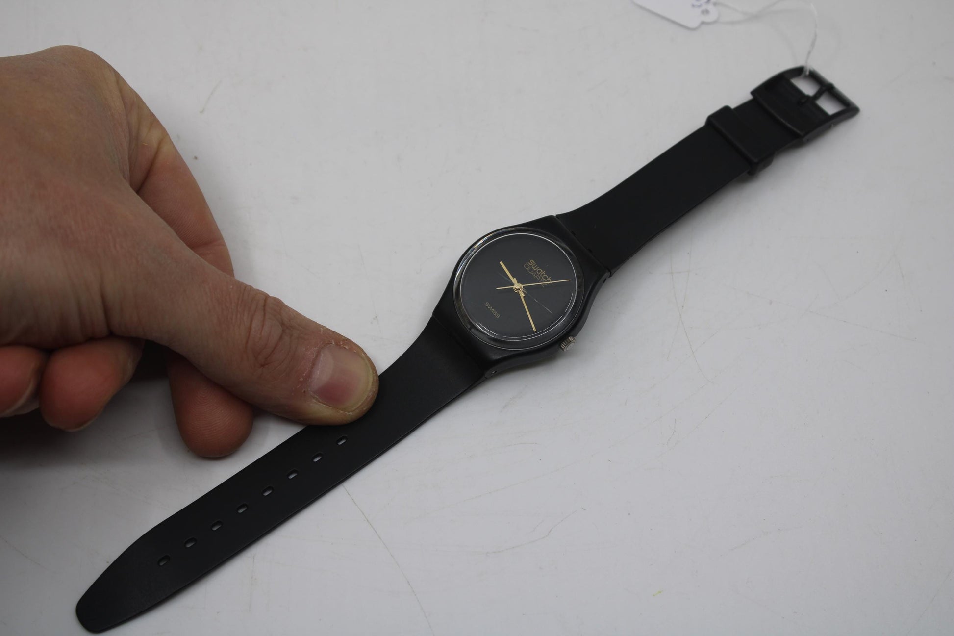 1983, FIRST YEAR Swatch, Gents, 'GB101', GB101, good used condition, CRACKED crystal, working fine