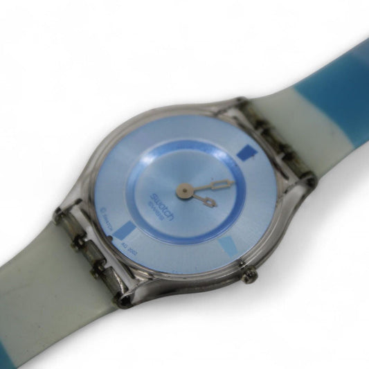 Vintage Skin Swatch 'Bludablu' SFK170, NO box, good, used condition, Watch is working fine, strap is original