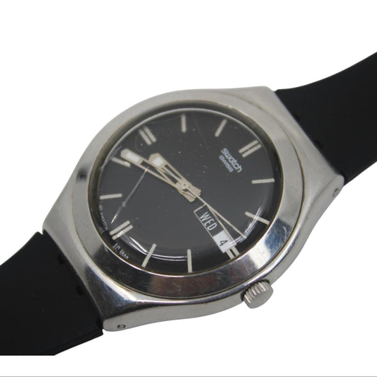 Swatch Irony, 'Black Guard Too' YGS714, No Box, Brand New Strap, Working fine, CRACKED crystal