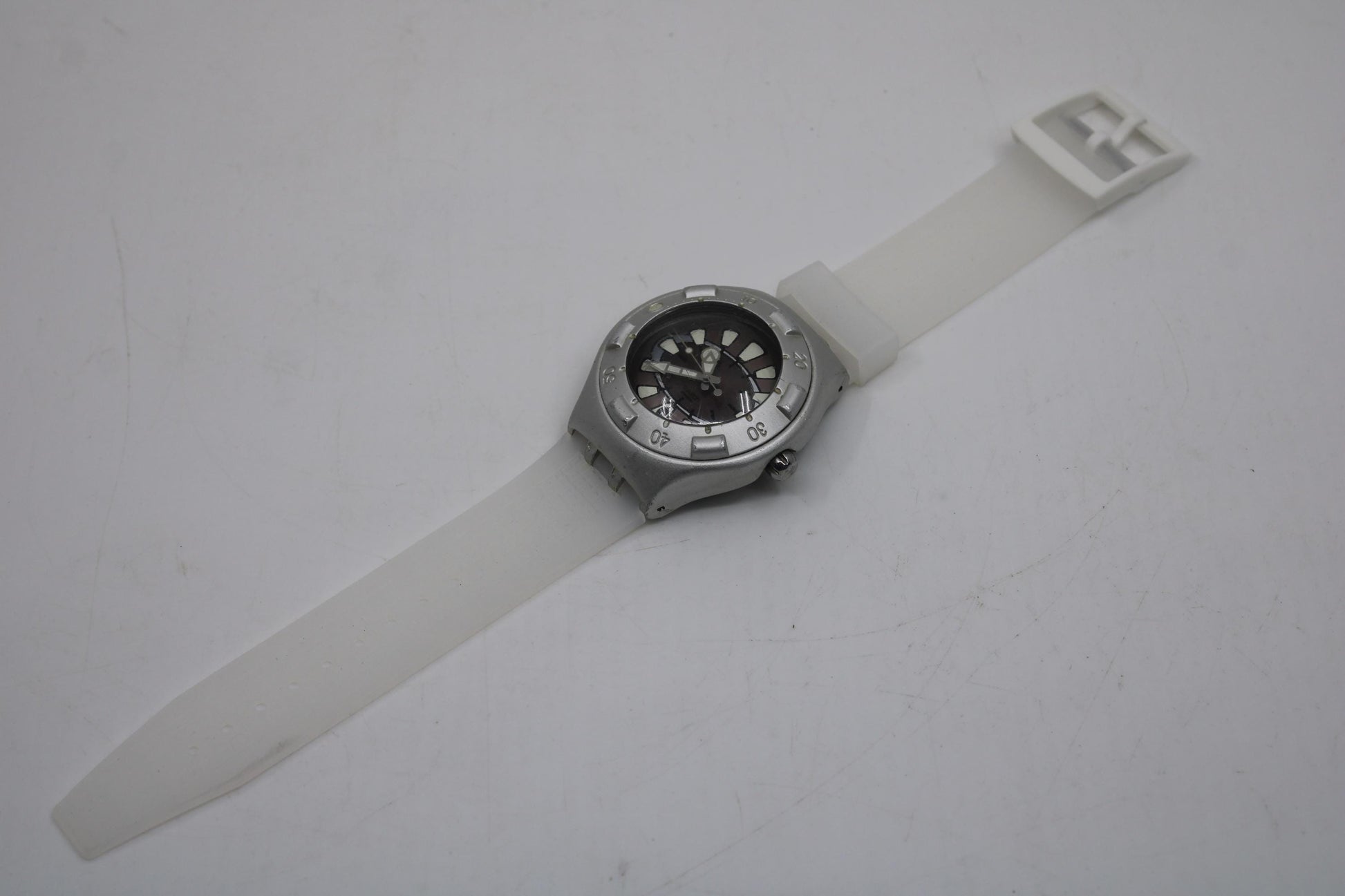 Vintage Swatch Irony Scuba 200 'Rodeo Flip' YDS4005, in used condition, working fine