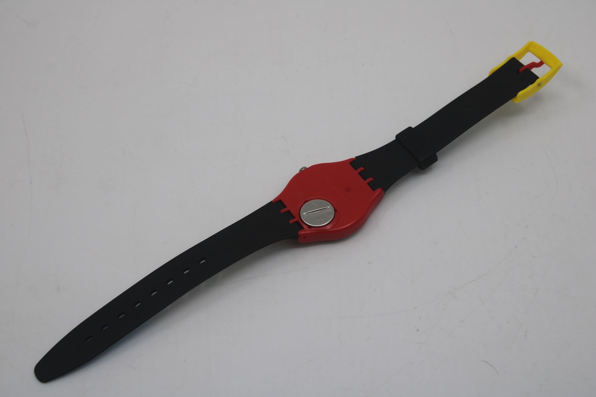 Gents Swatch 'Radio Button', GR153, working fine nice vintage Swatch in a Near Mint condition, original strap